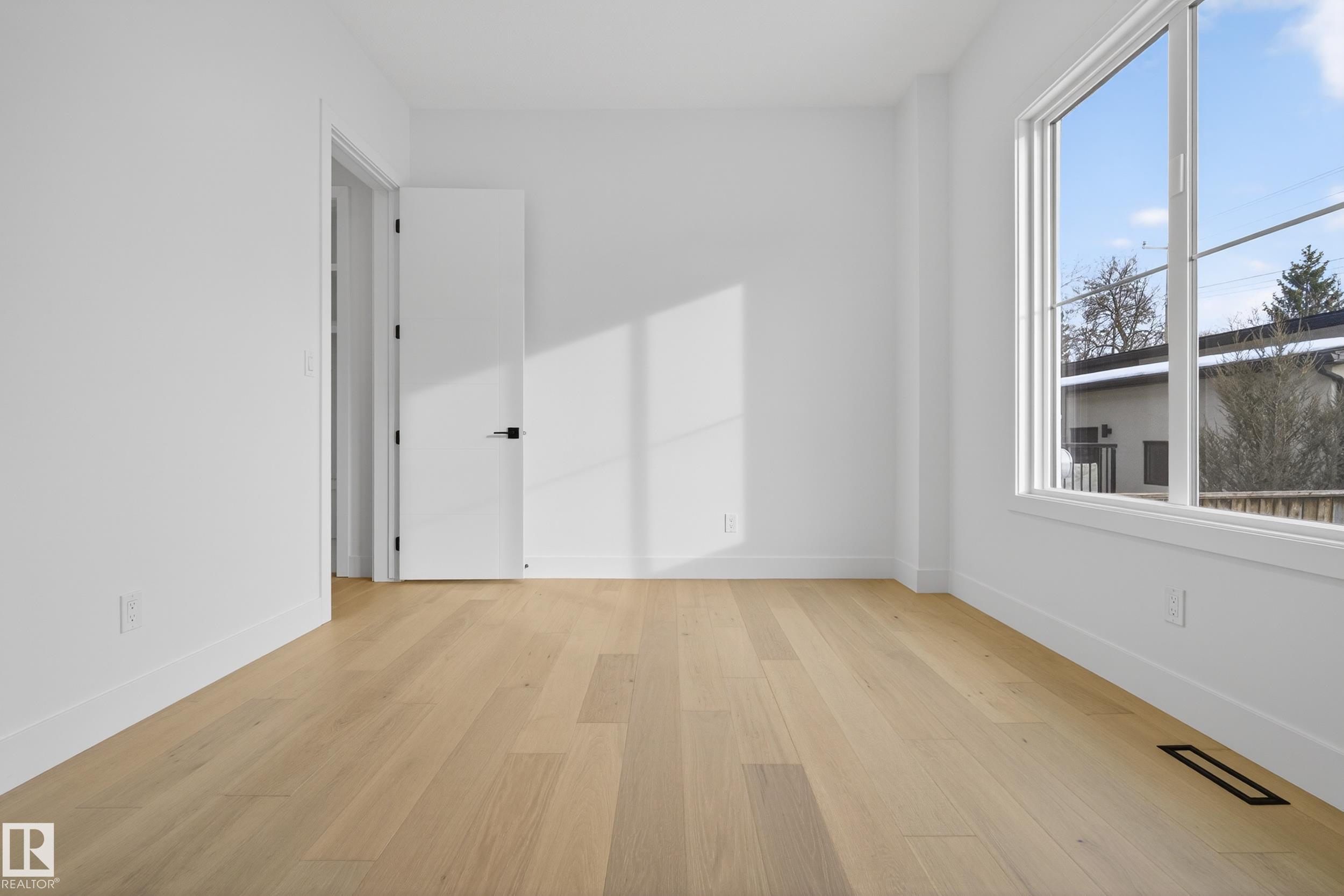 Photo 12 at 11611 79, Belgravia, Edmonton