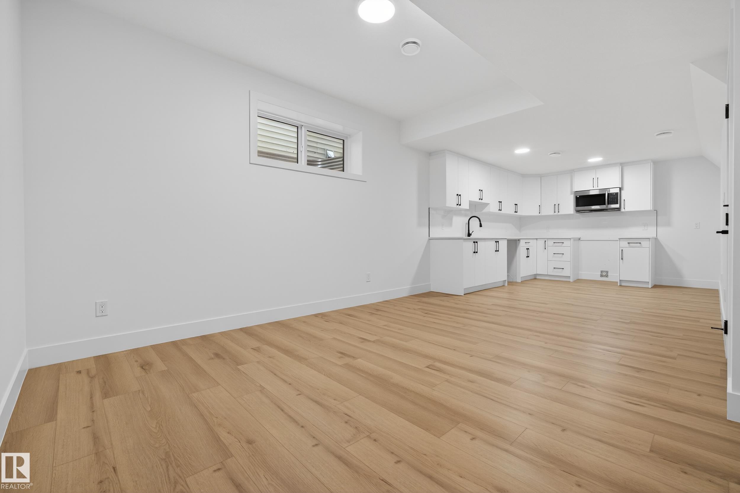 Photo 37 at 11611 79, Belgravia, Edmonton