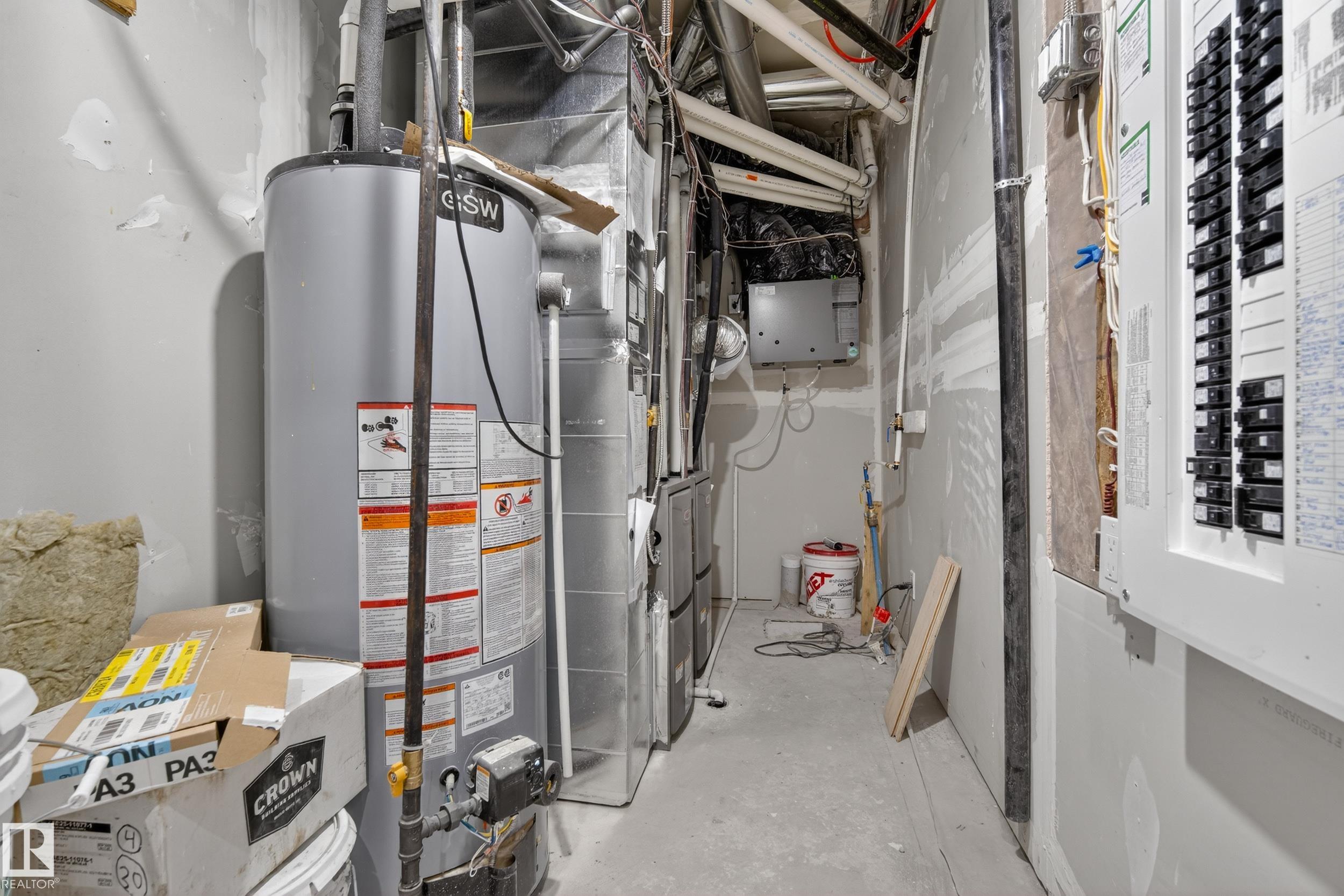 Photo 44 at 11611 79, Belgravia, Edmonton