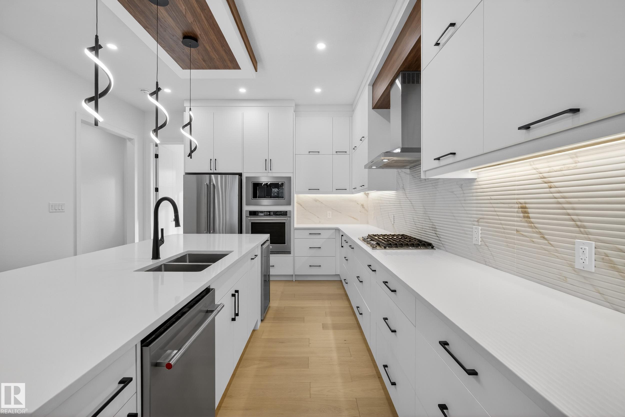 Photo 10 at 11611 79, Belgravia, Edmonton