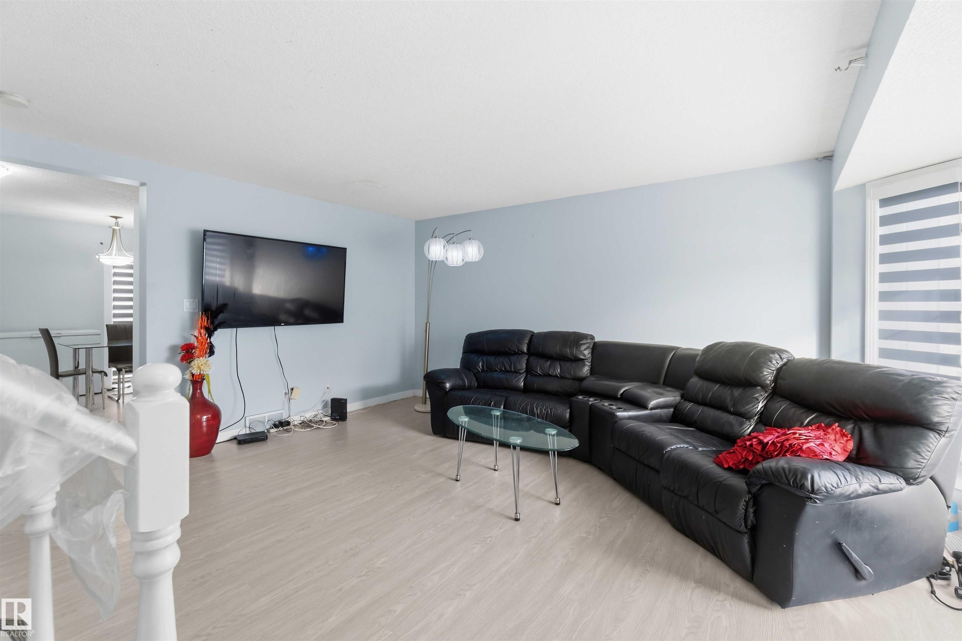 Picture for #8 15128 22 ST NW