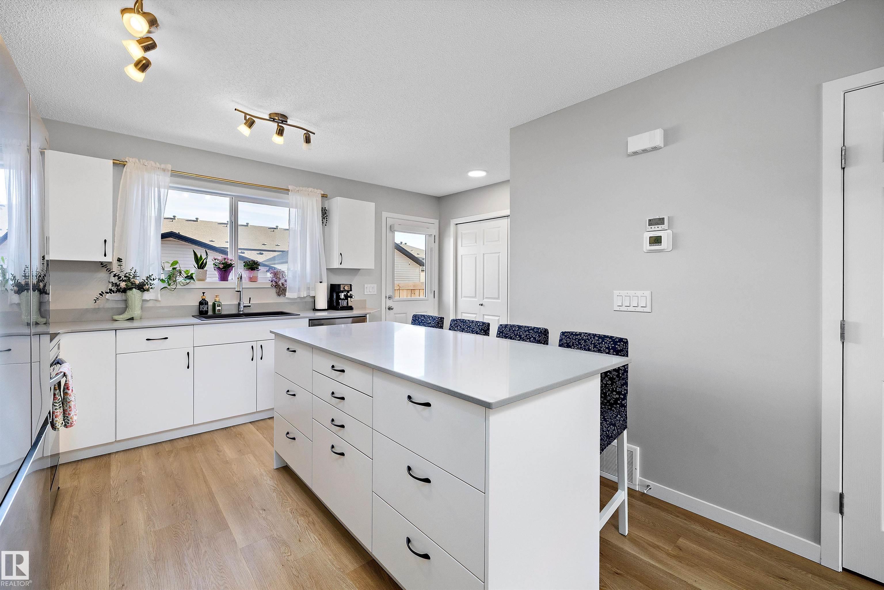 311 Sunland Way, Summerwood, Sherwood Park