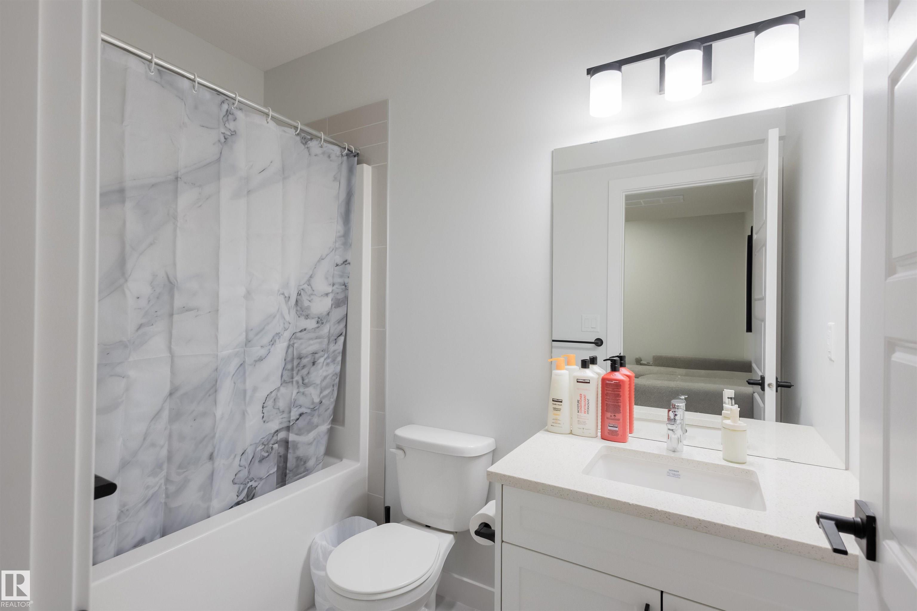 Photo 20 at 22519 88 Avenue NW, Rosenthal, Edmonton