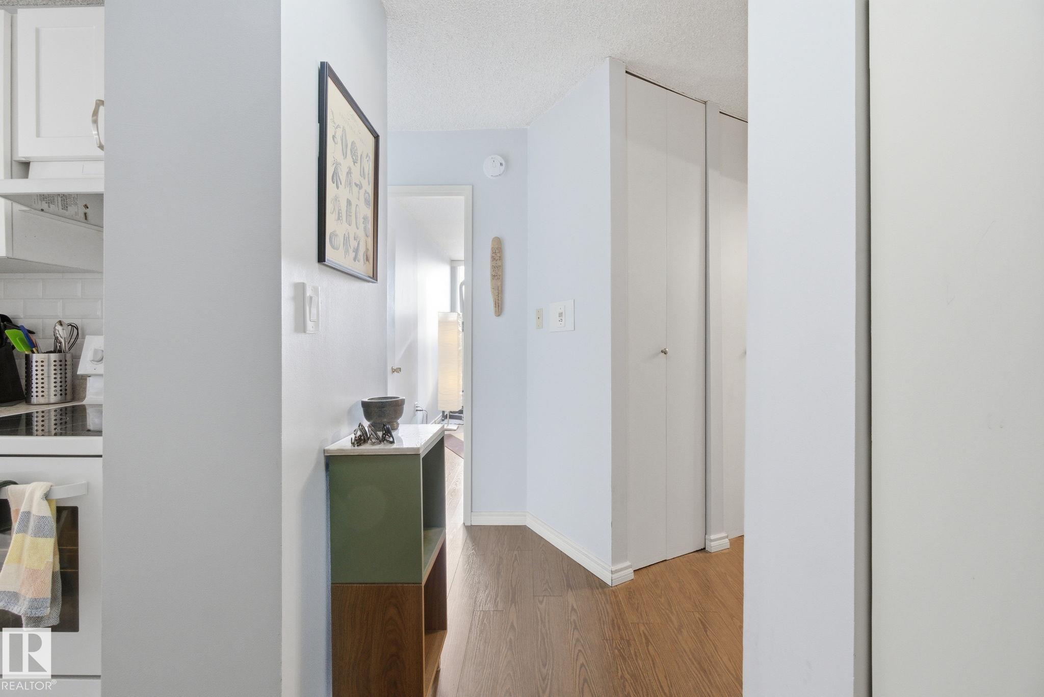 1312 - 13910 Stony Plain Road NW, Glenora, Edmonton