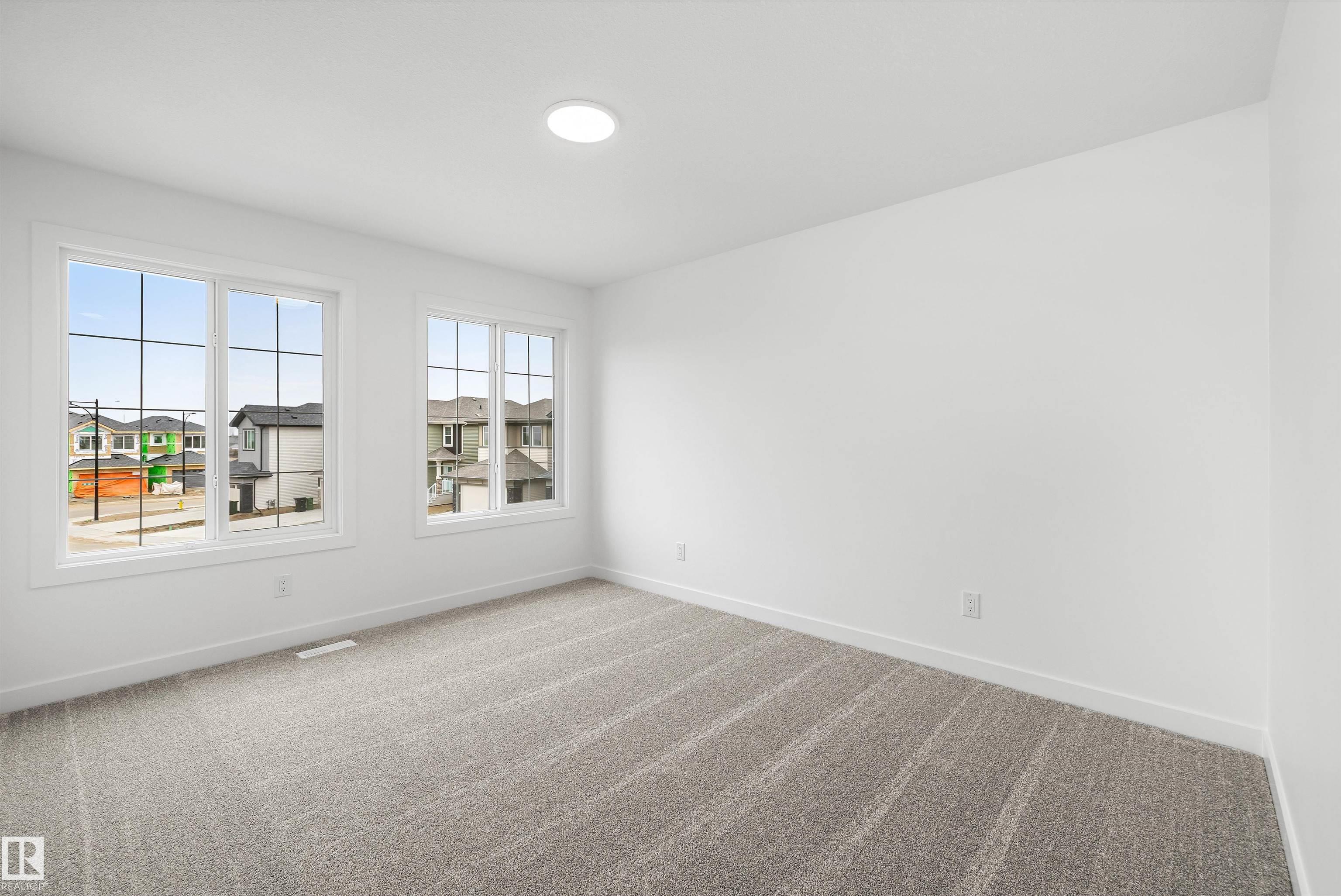 https://zimg.paragon.ice.com/ParagonImages/Property/PM/RAE/225386616/33/0/0/ef5810a44a11f065eb6260216beeaa97/1/1740fe69a2b14e410d6bff3e78716107/225386616-624e2b1d-f775-4584-ac81-45e201b7105f.JPG