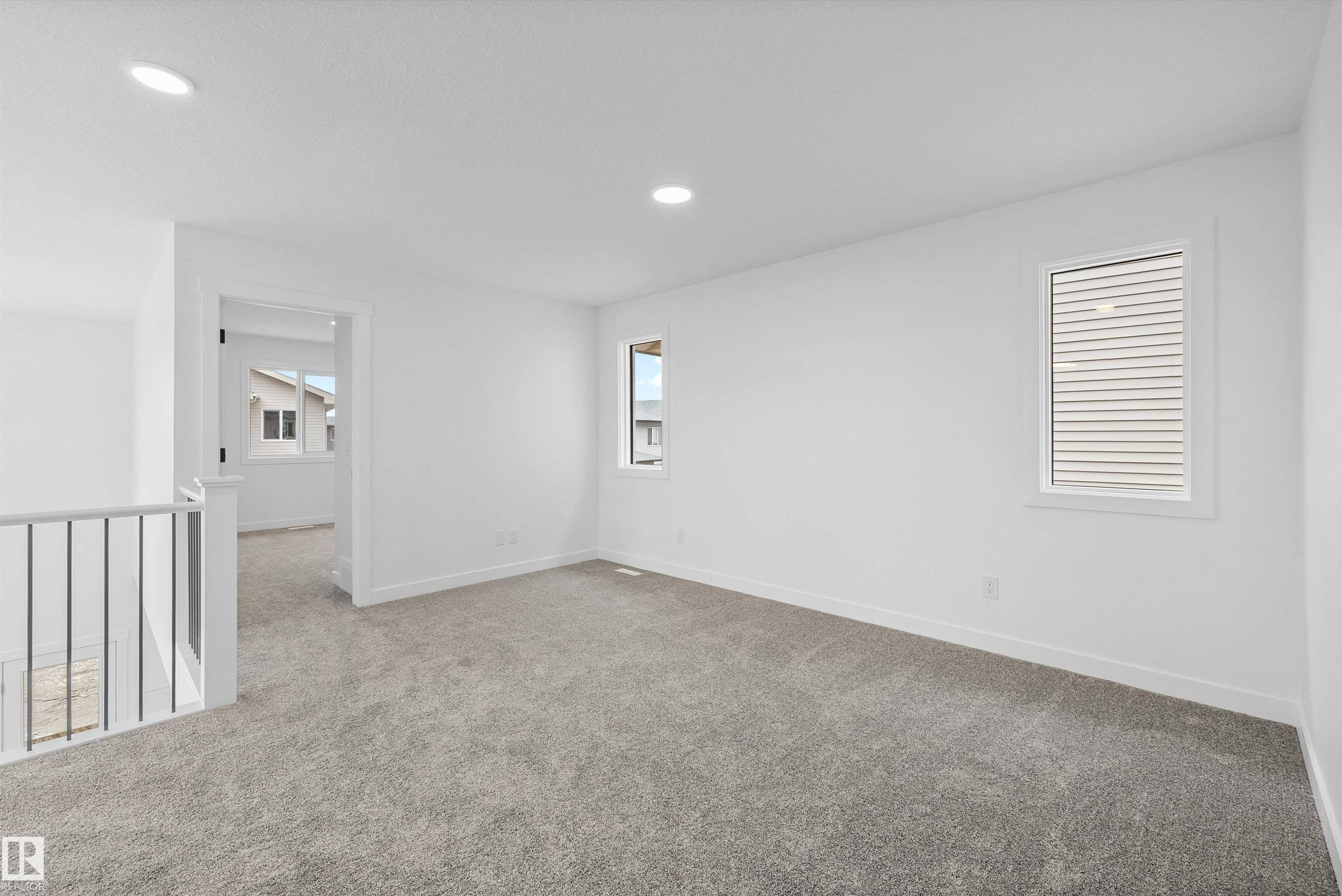 https://zimg.paragon.ice.com/ParagonImages/Property/PM/RAE/225386620/29/0/0/6152bbe1edd3d445a5a88c52c919437e/1/fceddf59c7b56c6bca0e9bcfc36165f3/225386620-15d4c5a0-185a-4891-8e6f-c90e5c8fa047.JPG