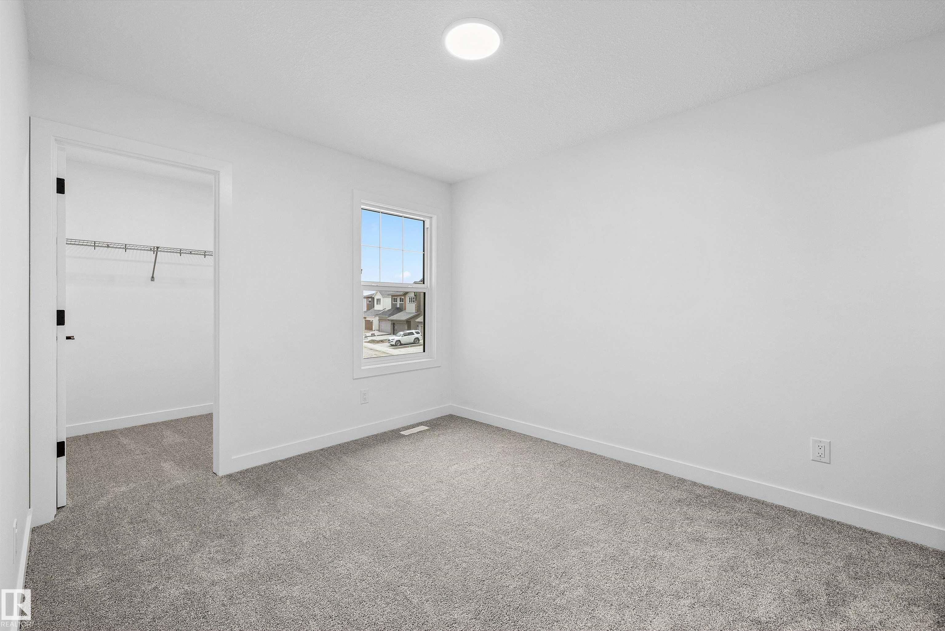 https://zimg.paragon.ice.com/ParagonImages/Property/PM/RAE/225386620/36/0/0/501ad959236ff948a3a7c0c76ce0edea/1/fceddf59c7b56c6bca0e9bcfc36165f3/225386620-fb7449dd-81b2-471d-b242-12a39c8cc6dc.JPG