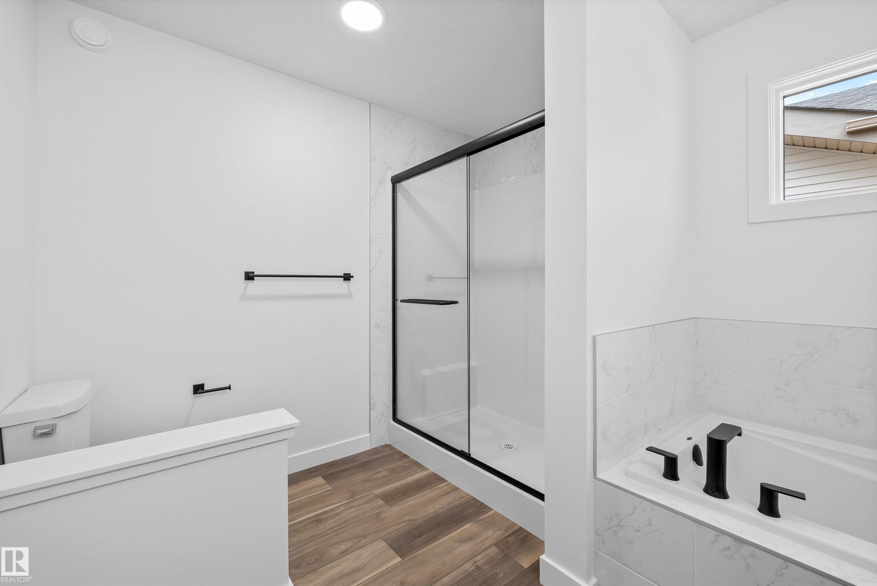 https://zimg.paragon.ice.com/ParagonImages/Property/PM/RAE/225386620/41/0/0/39fd7717e1a9006884927fd1148ced8f/1/fceddf59c7b56c6bca0e9bcfc36165f3/225386620-3d0d494c-6f8a-4633-9a5a-b390759343fe.JPG
