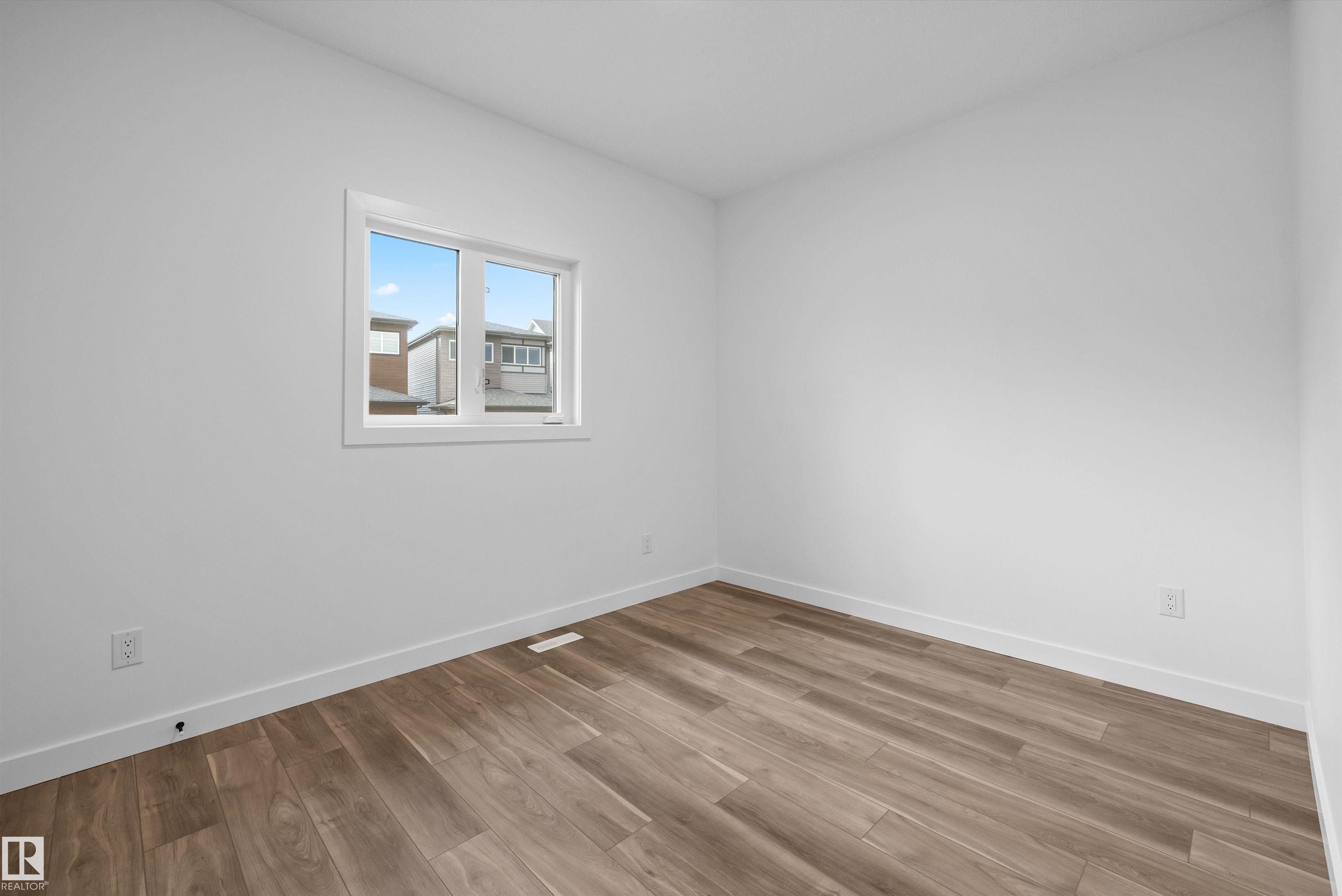 https://zimg.paragon.ice.com/ParagonImages/Property/PM/RAE/225386620/6/0/0/18a581519f81871c30a839959879eb0e/1/fceddf59c7b56c6bca0e9bcfc36165f3/225386620-b3f12c70-00e9-43df-a7fe-e4ea8d695eee.JPG