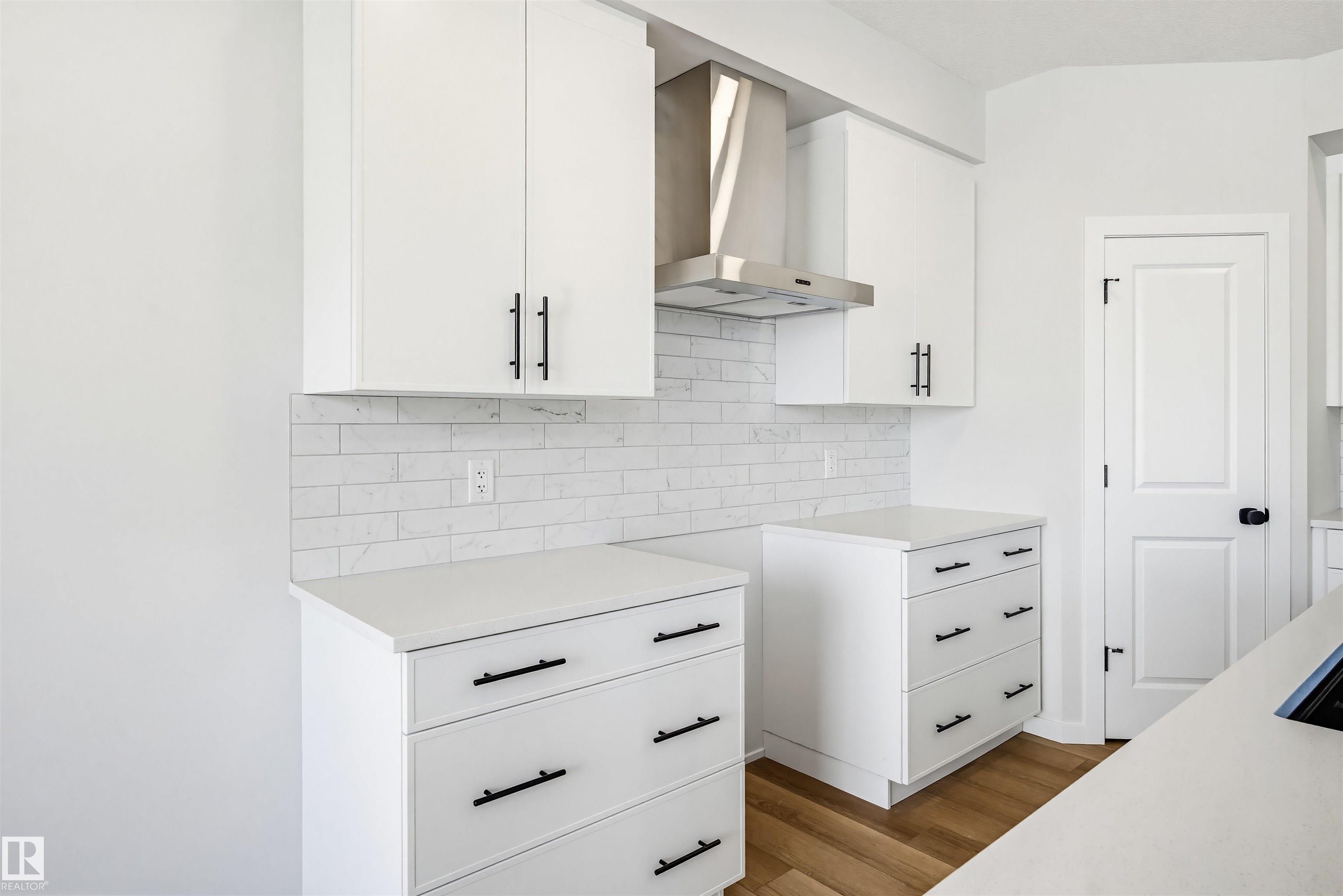 Picture for 22812 82 AV NW