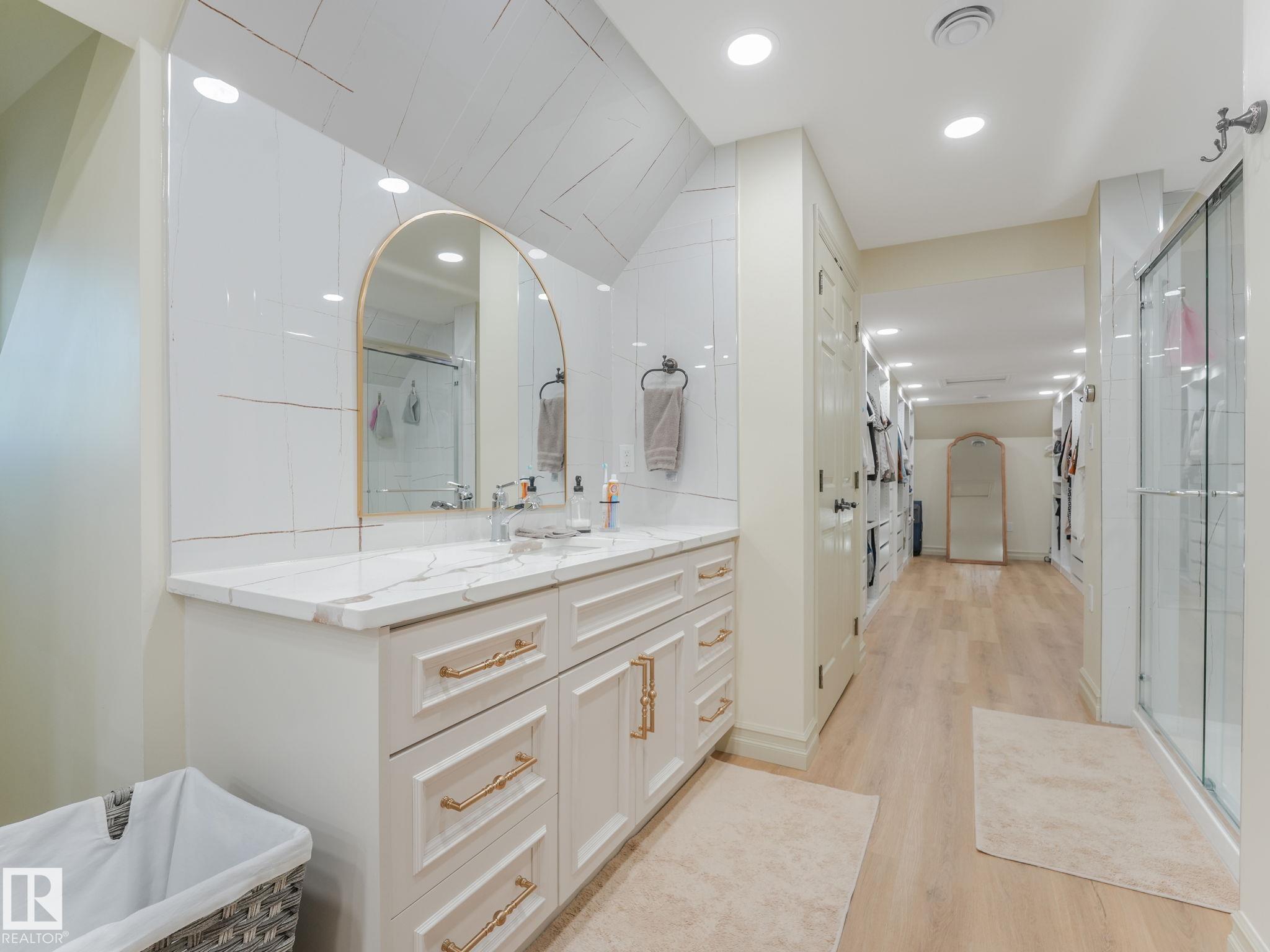 Photo 35 at 5, 54509 Rge Rd 232, Pilon Creek Estate, Rural Sturgeon County