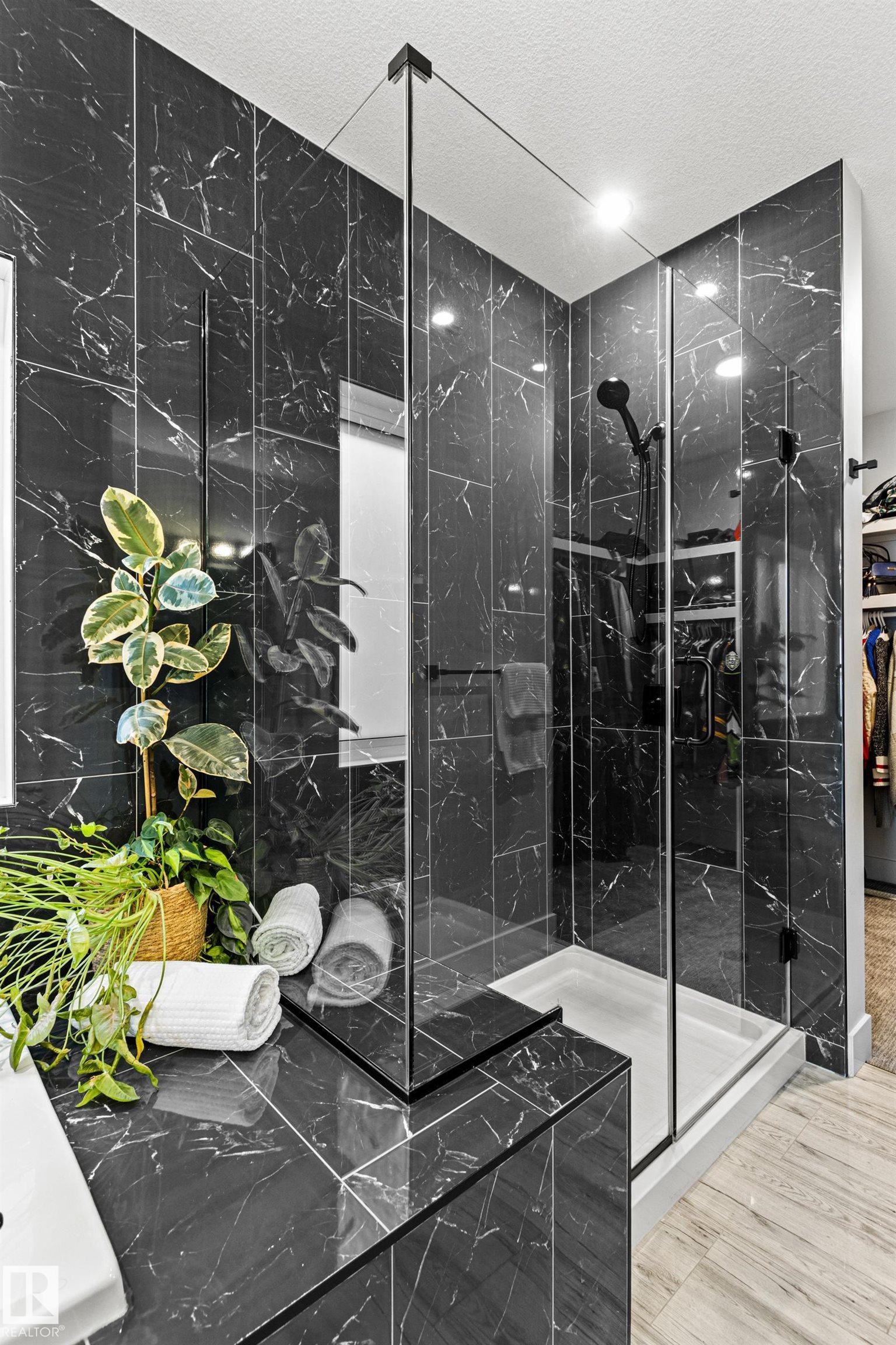 Photo 41 at 5 Starling, South Fort, Fort Saskatchewan