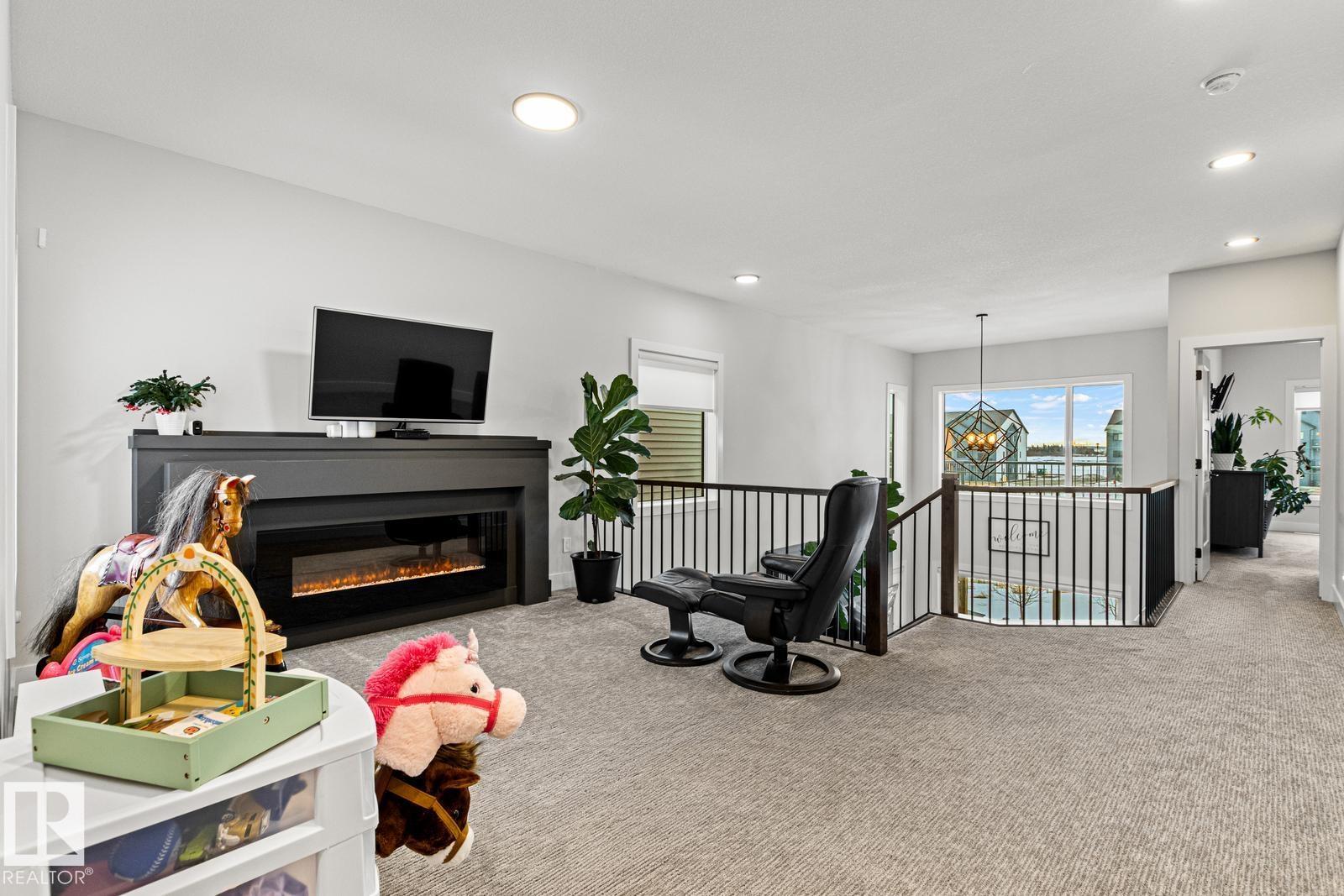 Photo 52 at 5 Starling, South Fort, Fort Saskatchewan