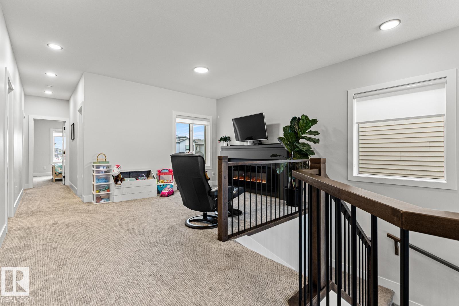 Photo 53 at 5 Starling, South Fort, Fort Saskatchewan