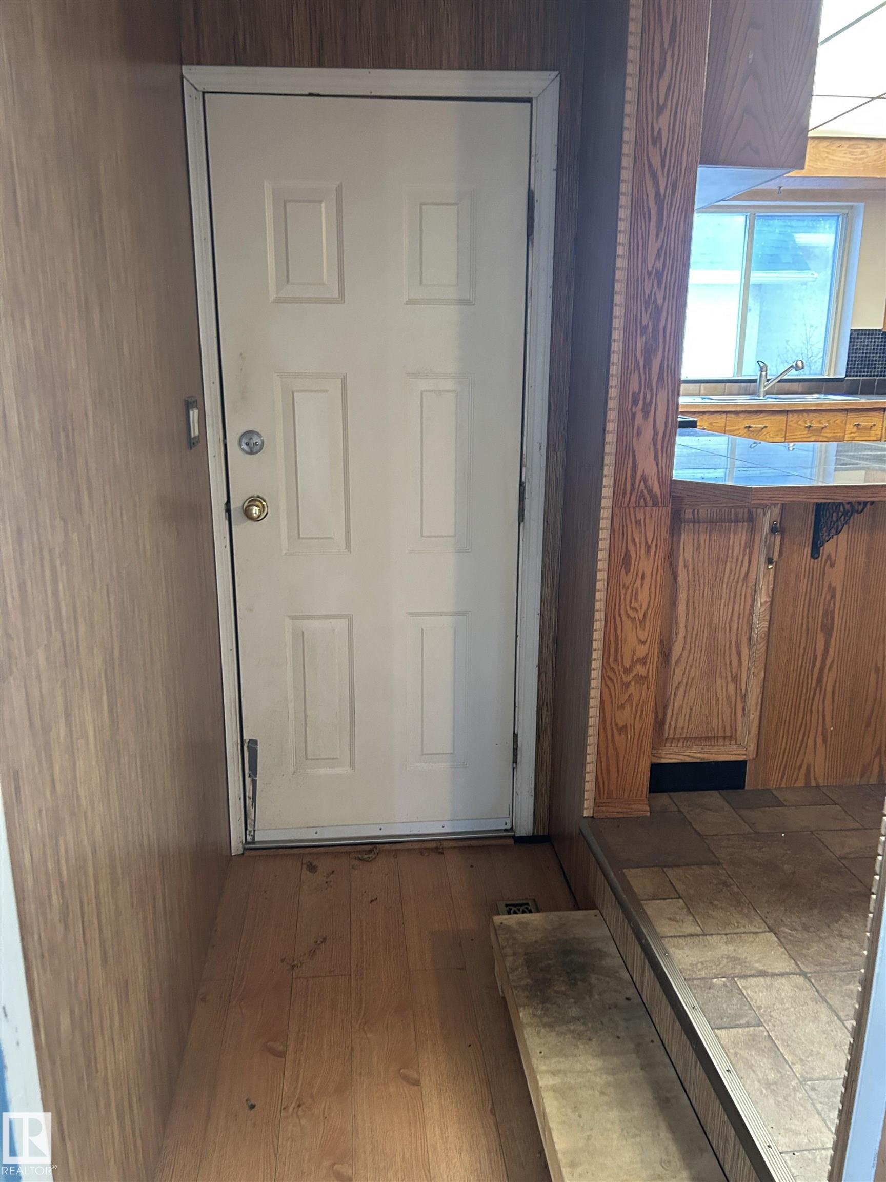 Photo 16 at 11243 125 Street NW, Inglewood, Edmonton