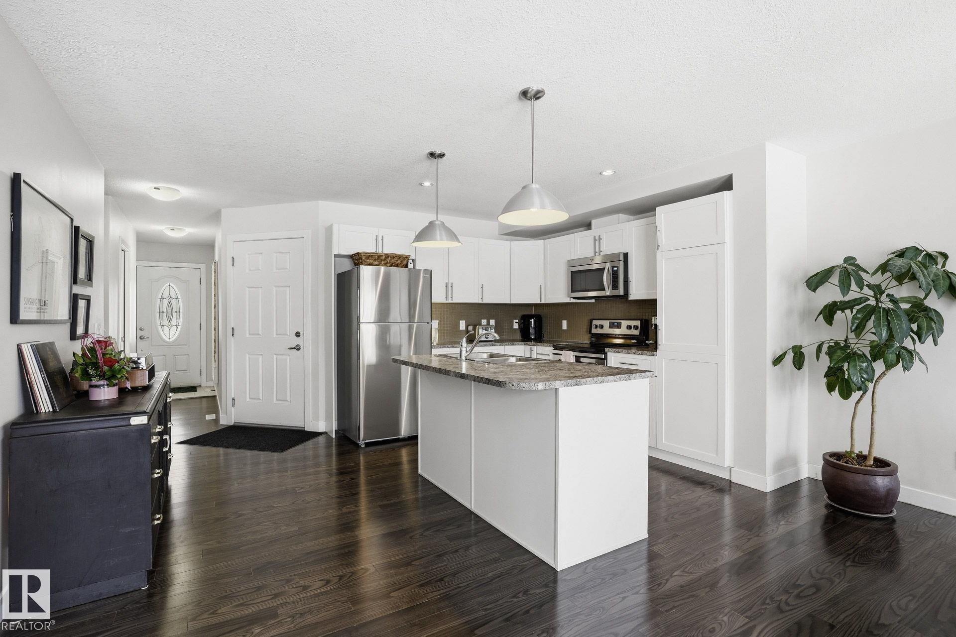 27 - 500 Grove Drive, Spruce Village, Spruce Grove