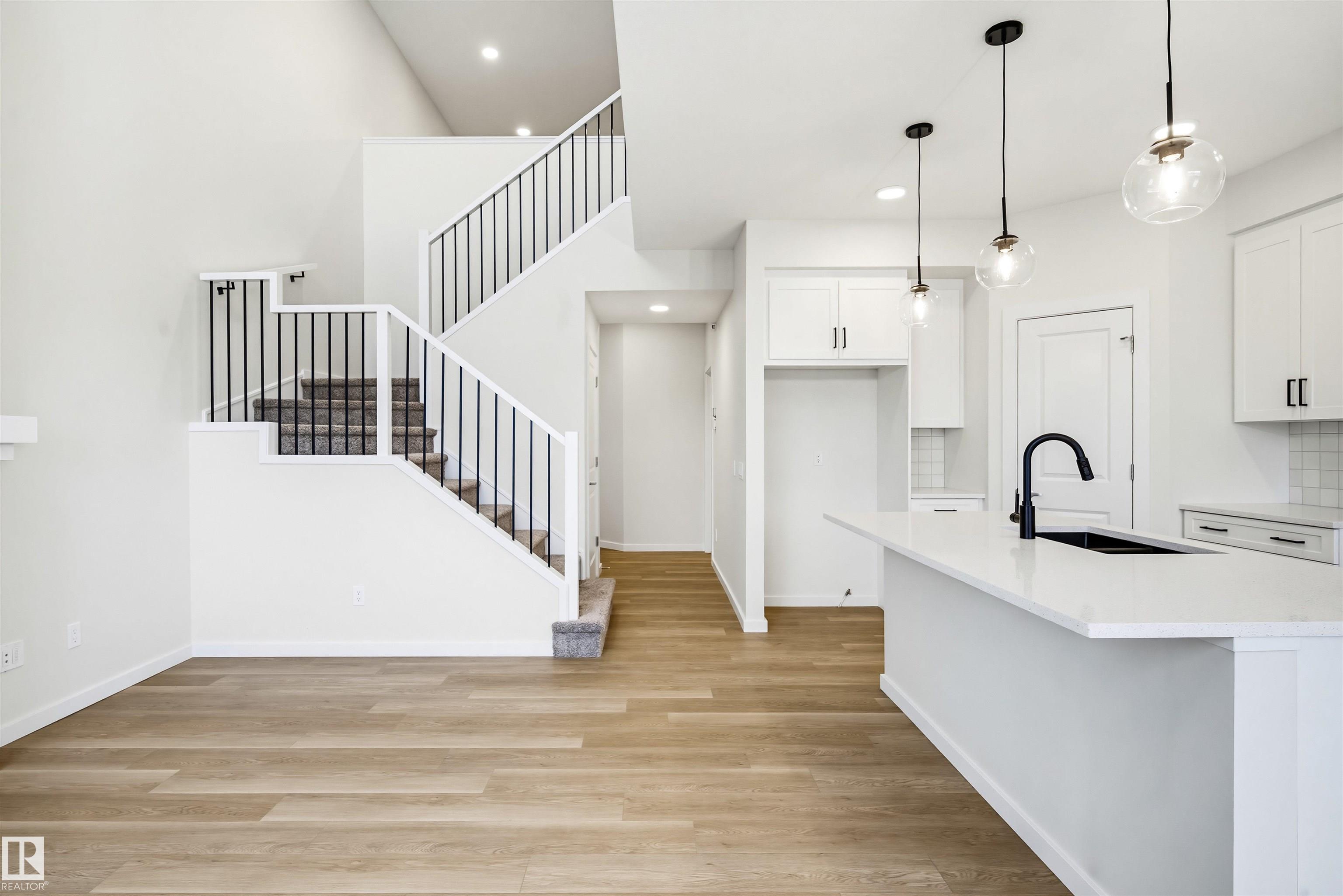 Photo 6 at 5107 69 Street, Elan, Beaumont