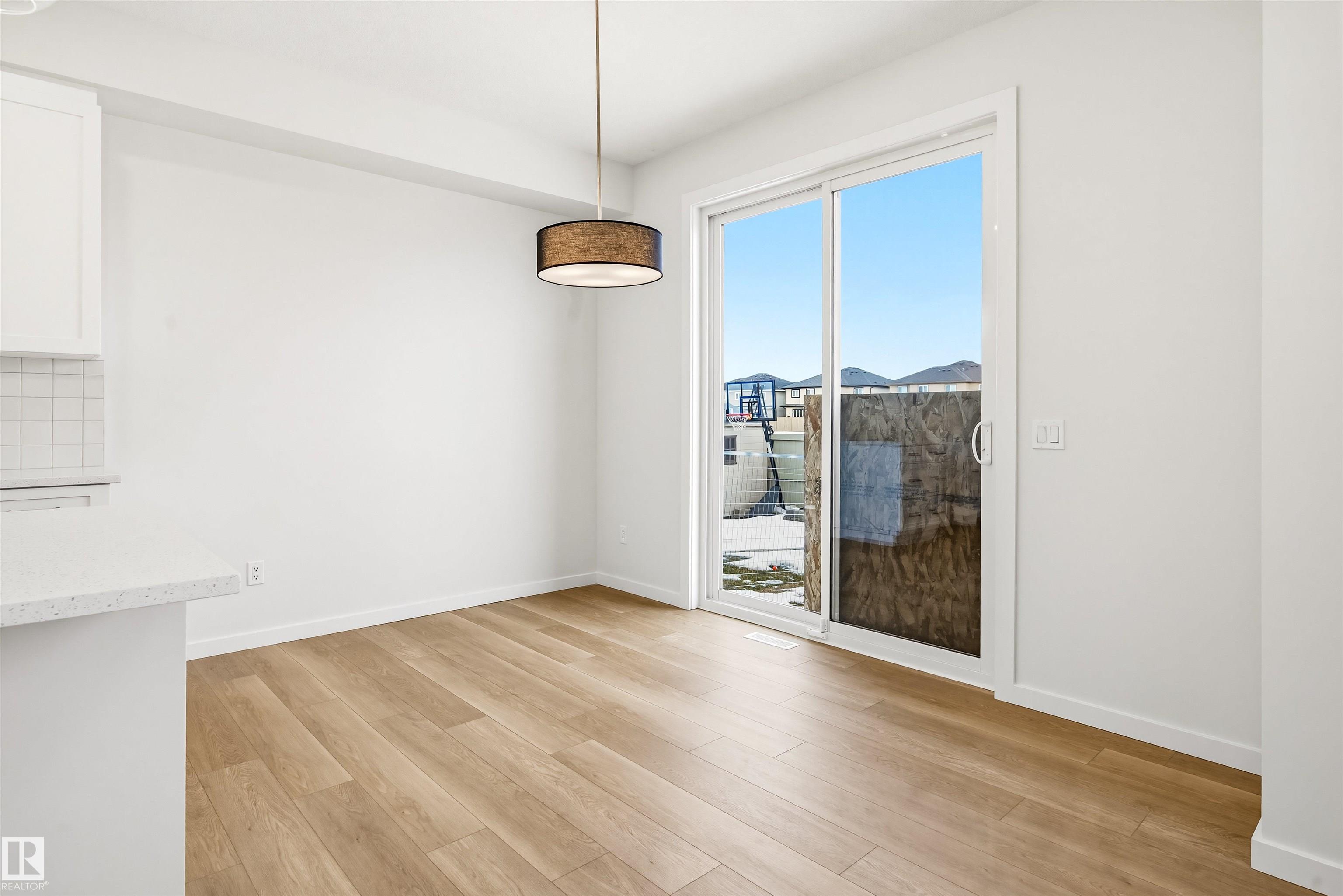 Photo 9 at 5107 69 Street, Elan, Beaumont