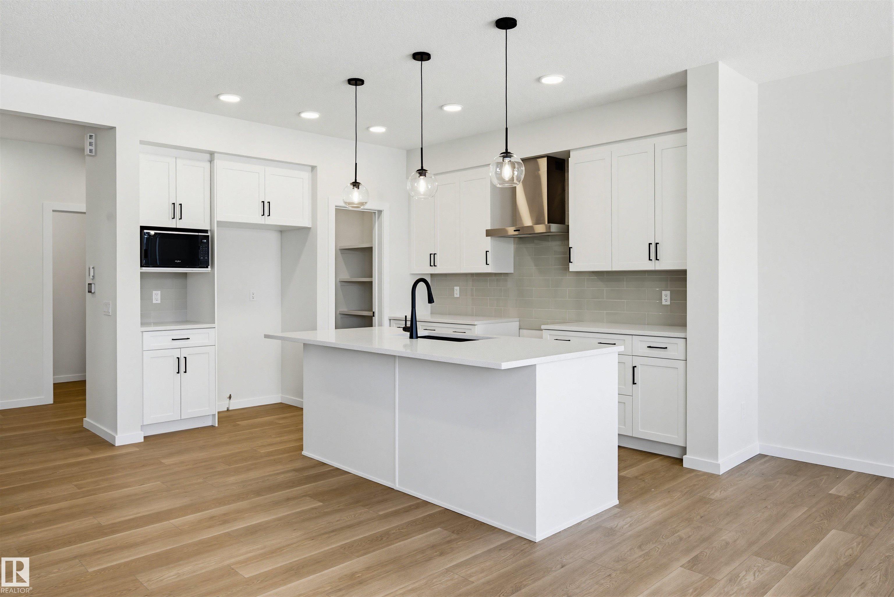 147 Royal Street, Riverside, St. Albert