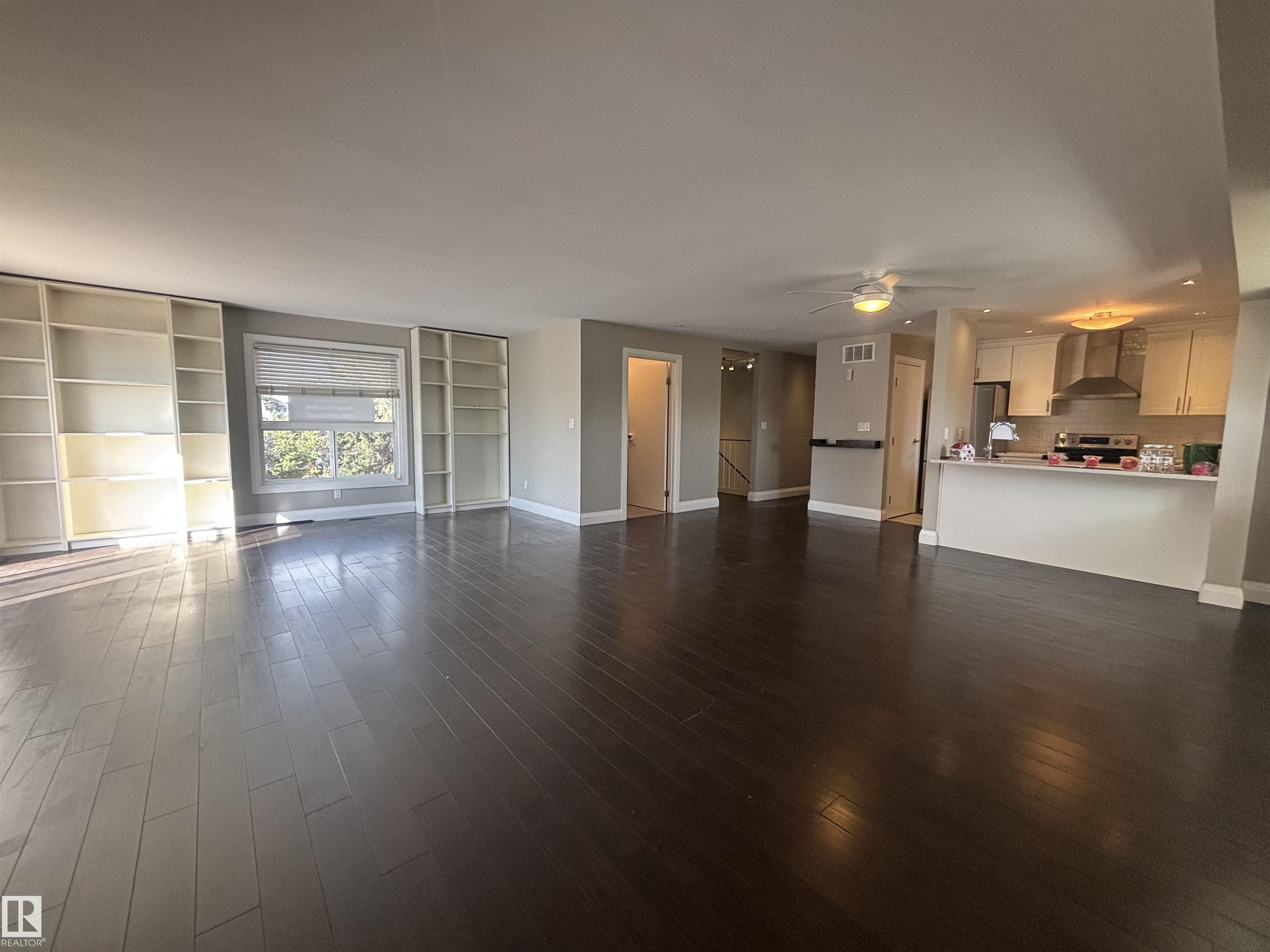 Photo 15 at 5979 40 Avenue NW, Greenview, Edmonton