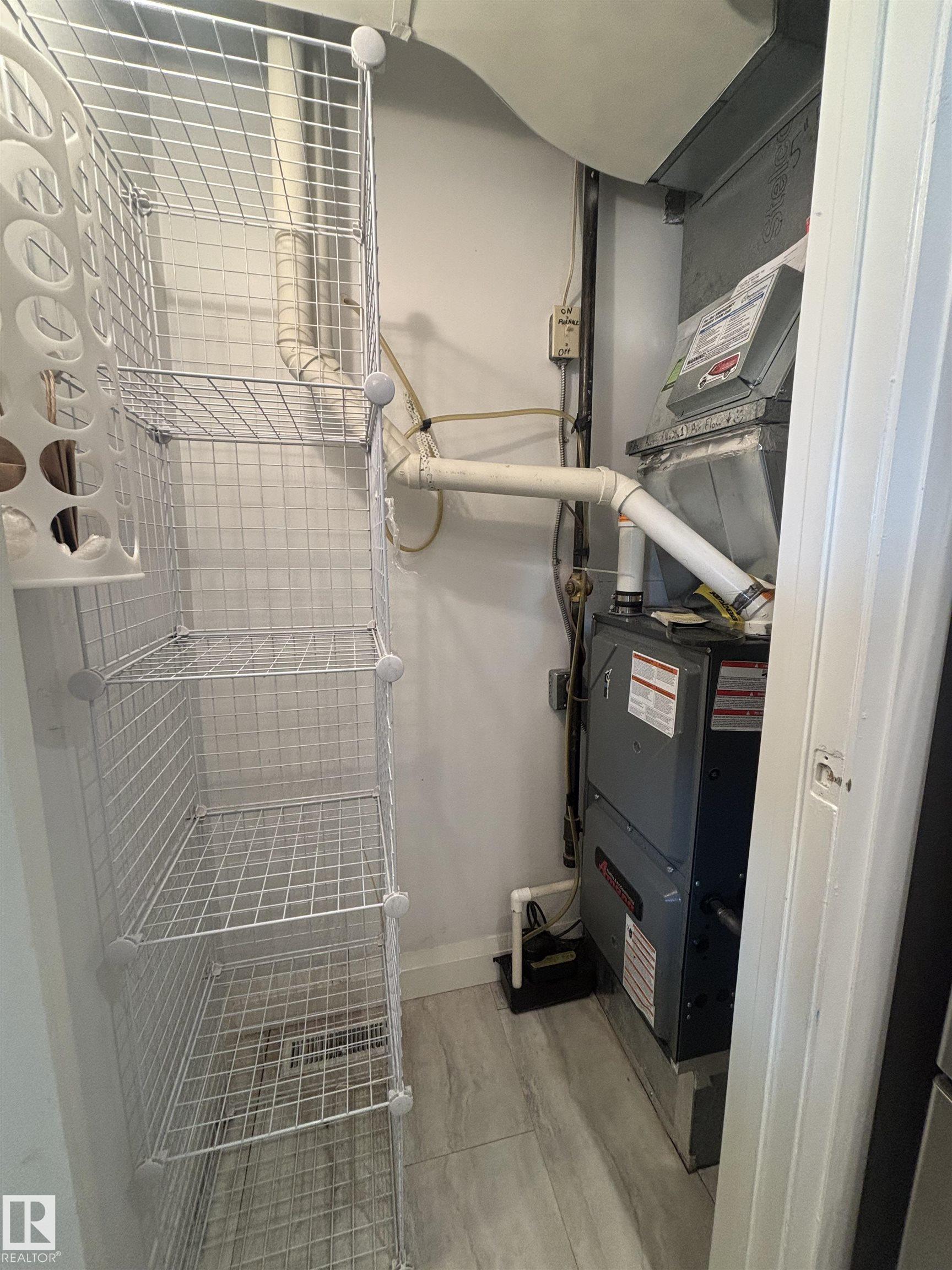 Photo 18 at 5979 40 Avenue NW, Greenview, Edmonton