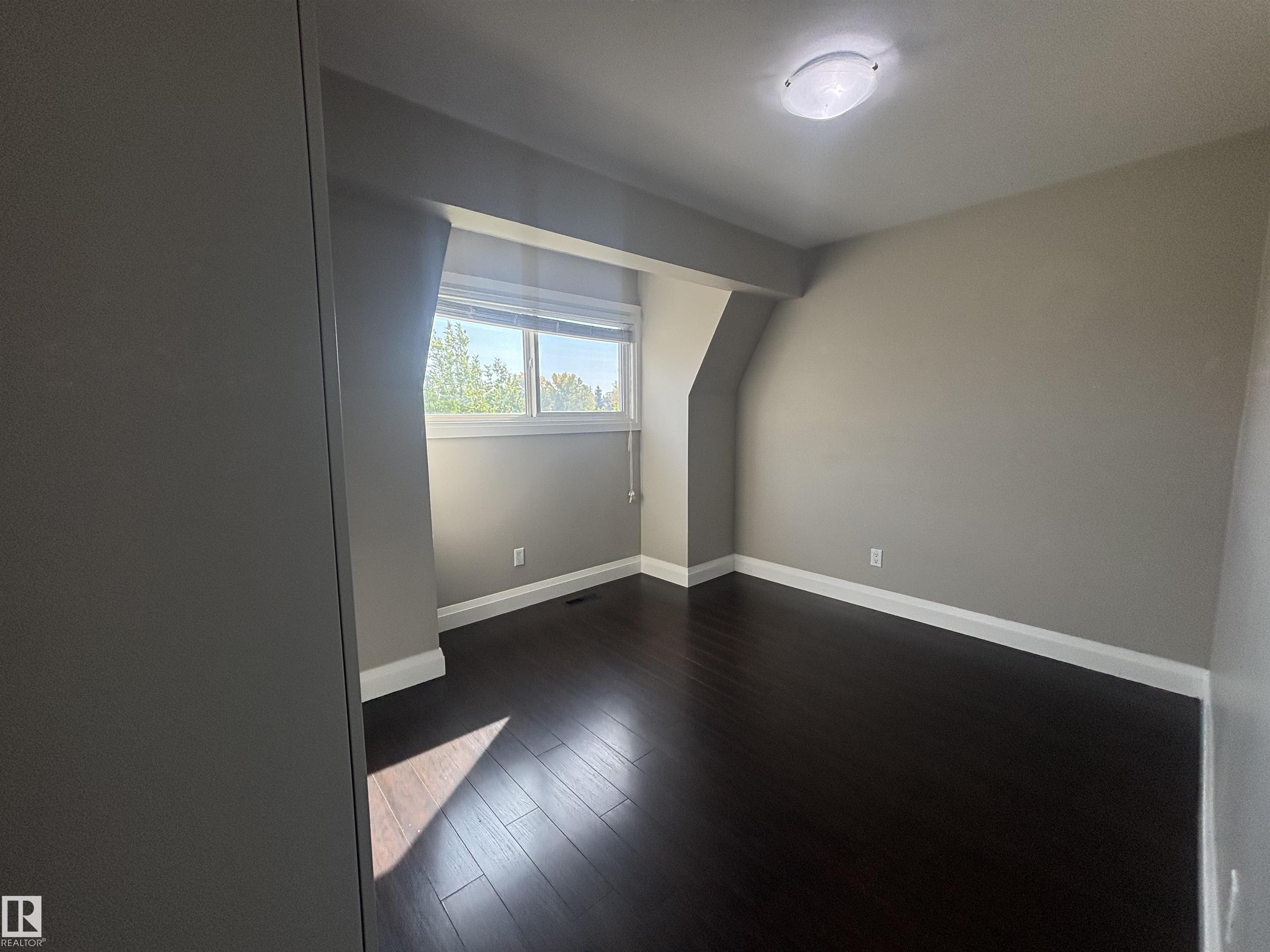 Photo 7 at 5979 40 Avenue NW, Greenview, Edmonton