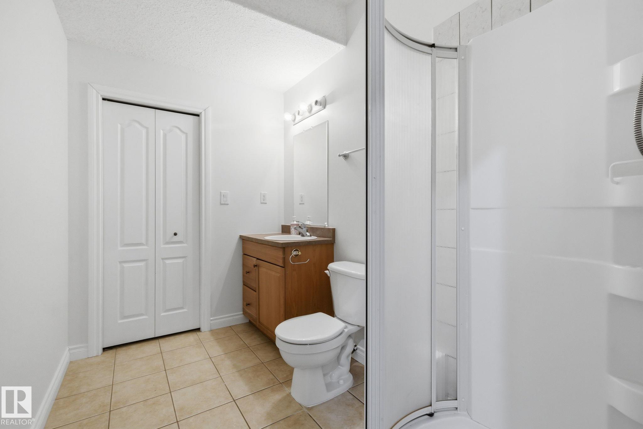 Photo 30 at 9 Deerfield Court, Deer Park, Spruce Grove