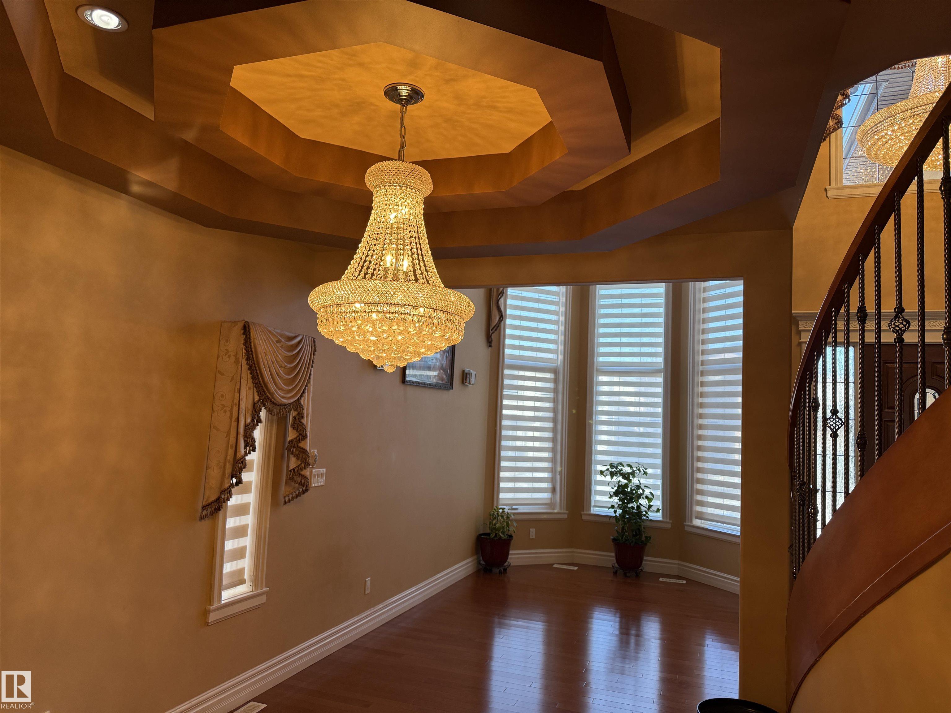 Picture for 816 WILDWOOD CR NW NW