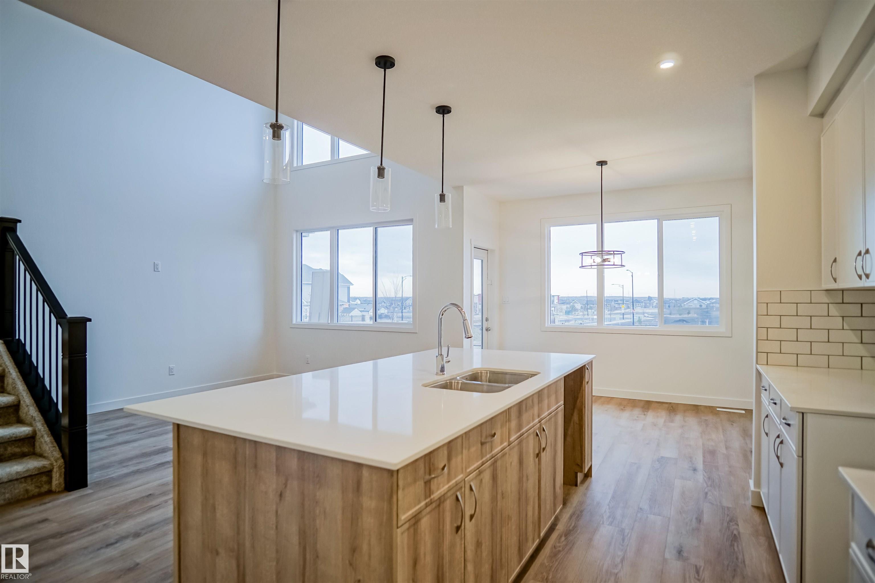 Photo 8 at 4645 Kinsella Landing SW, Keswick, Edmonton