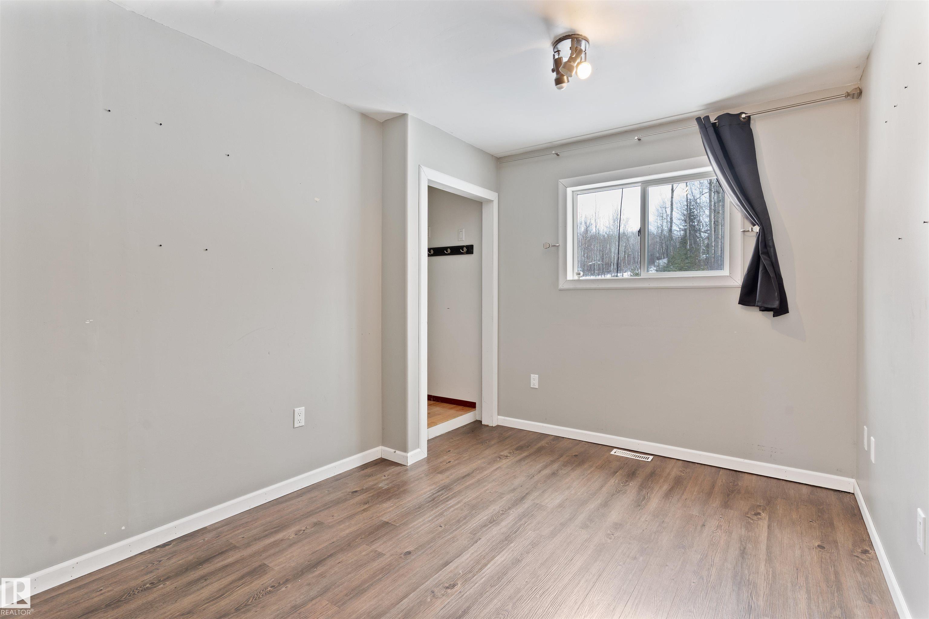 Photo 21 at 11 - 6020 Twp Road 534, Isle Cove, Rural Parkland County