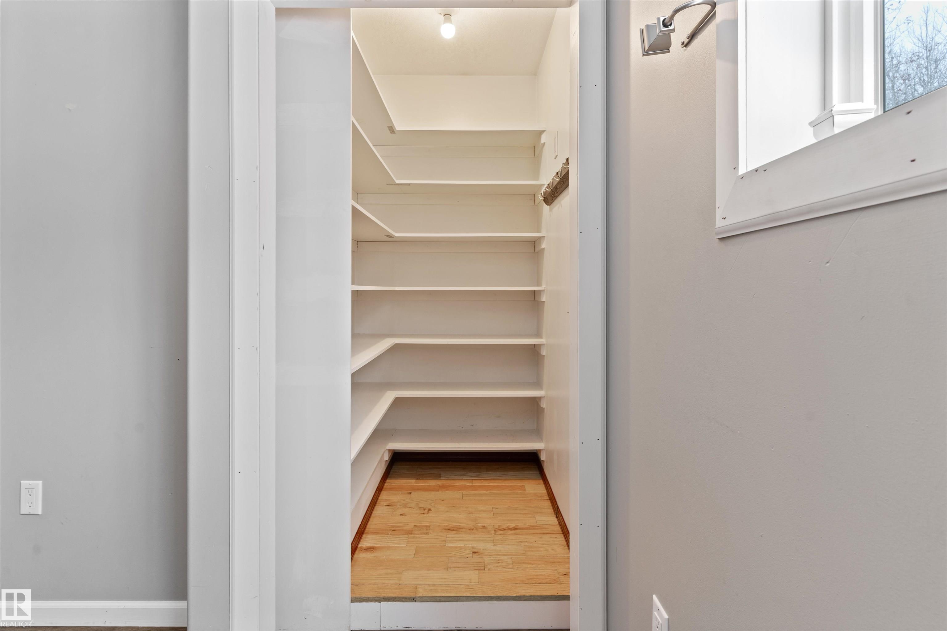 Photo 22 at 11 - 6020 Twp Road 534, Isle Cove, Rural Parkland County