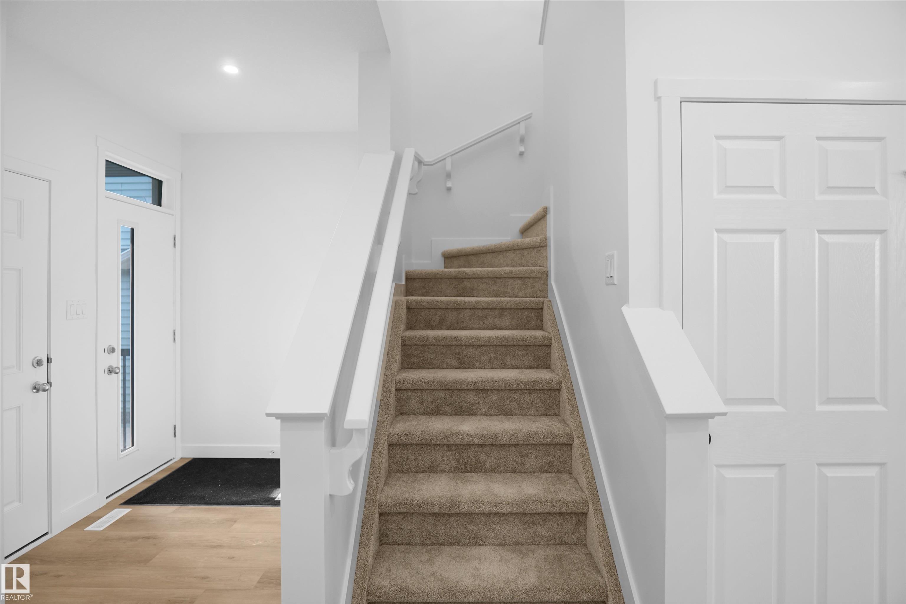 Picture for 22920 82 AV NW