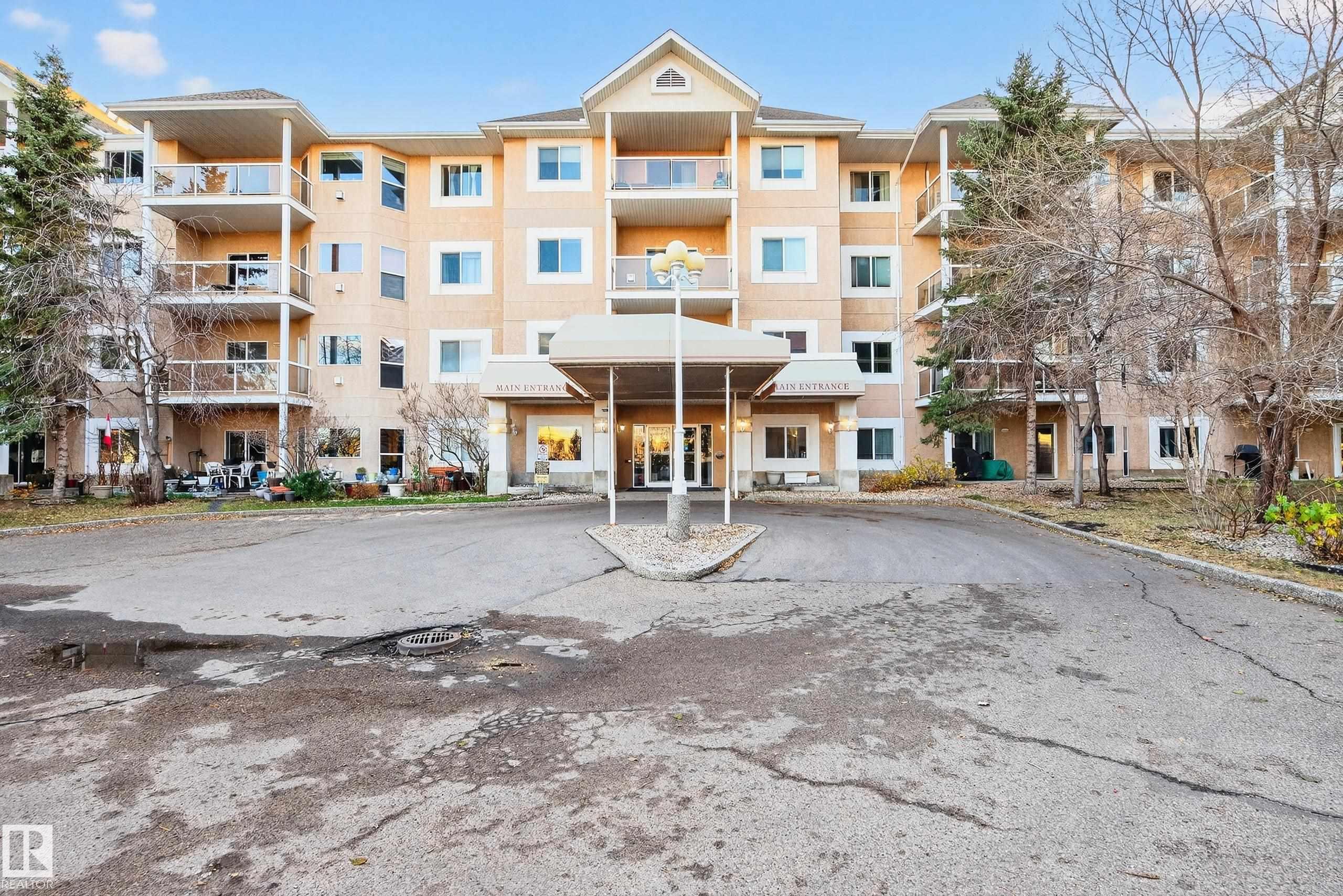 301 - 10511 42 Avenue NW, Rideau Park, Edmonton