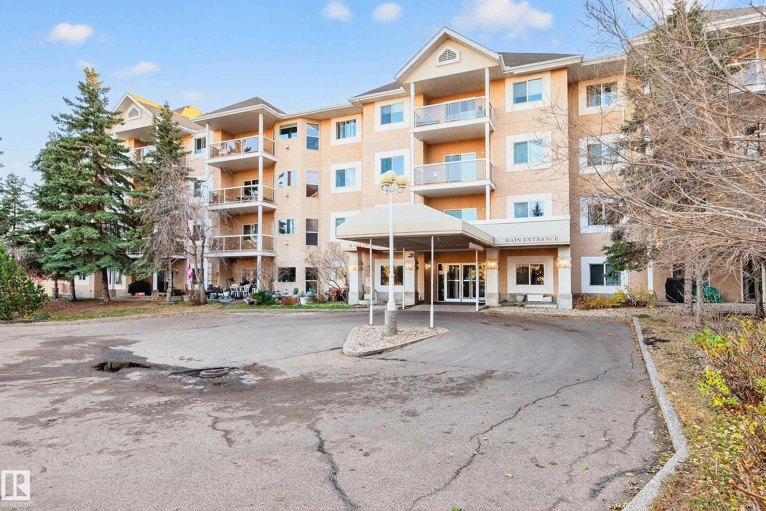 301 - 10511 42 Avenue NW, Rideau Park, Edmonton