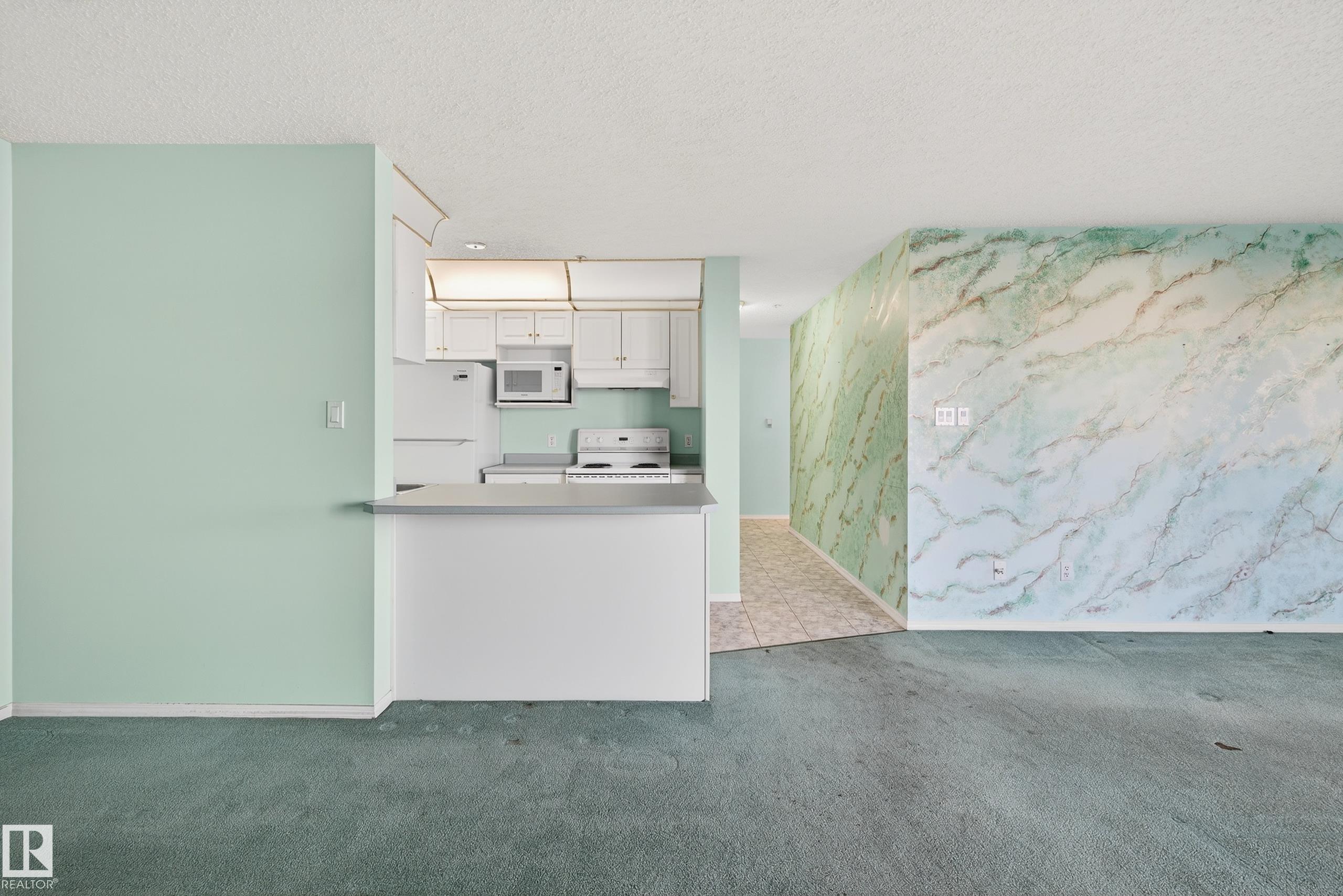 Photo 16 at 301 - 10511 42 Avenue NW, Rideau Park, Edmonton