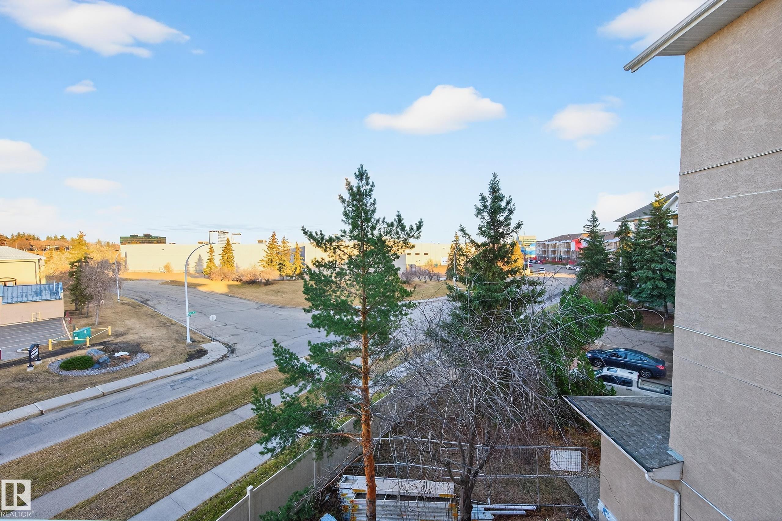 Photo 52 at 301 - 10511 42 Avenue NW, Rideau Park, Edmonton