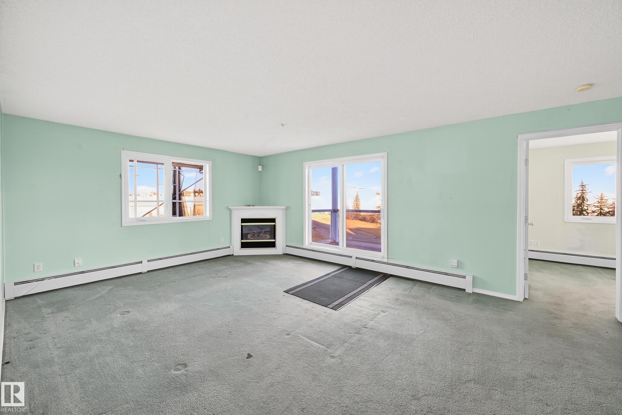 Photo 8 at 301 - 10511 42 Avenue NW, Rideau Park, Edmonton