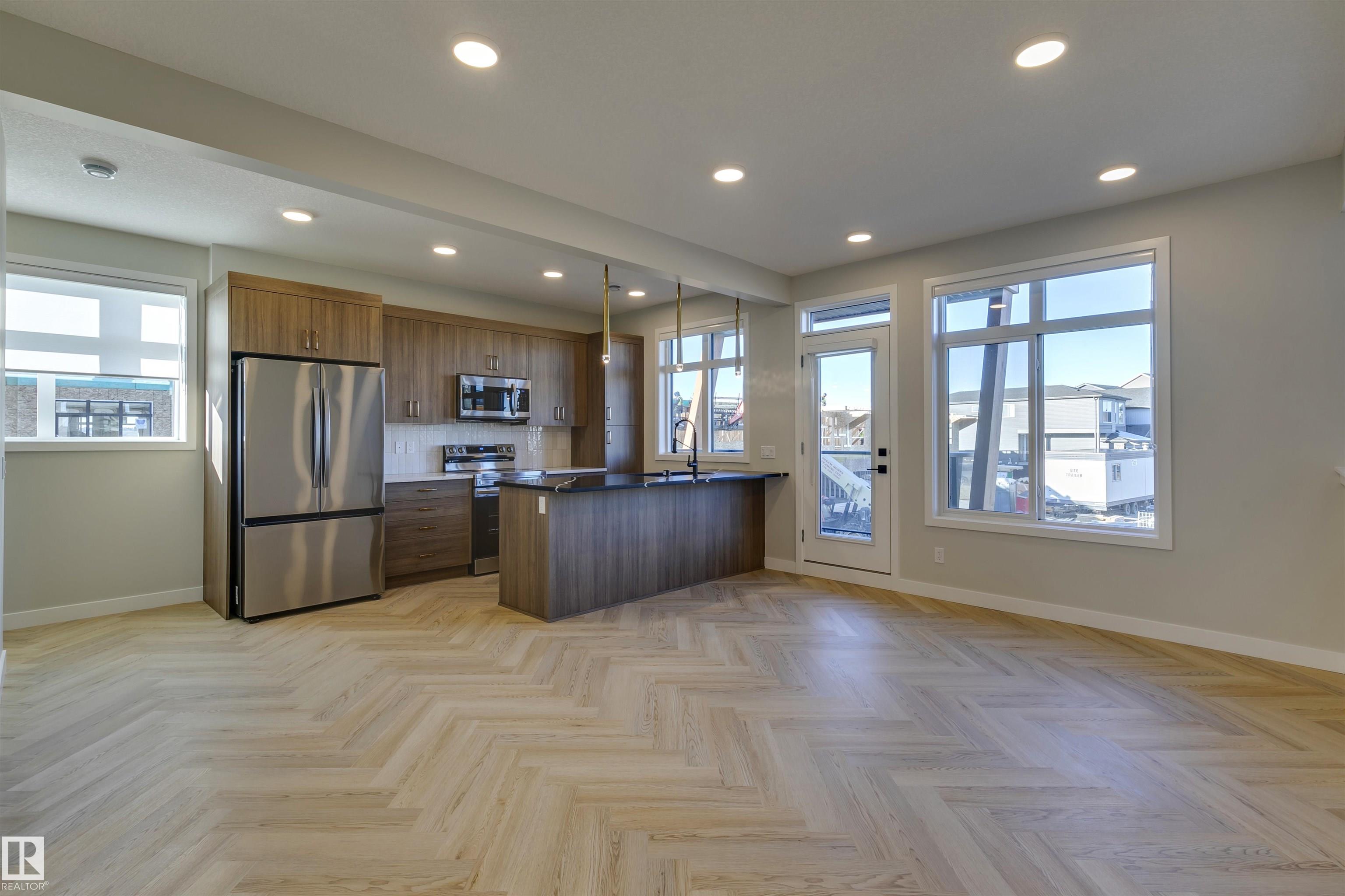 20 - 16231 19 Avenue SW, Glenridding Ravine, Edmonton