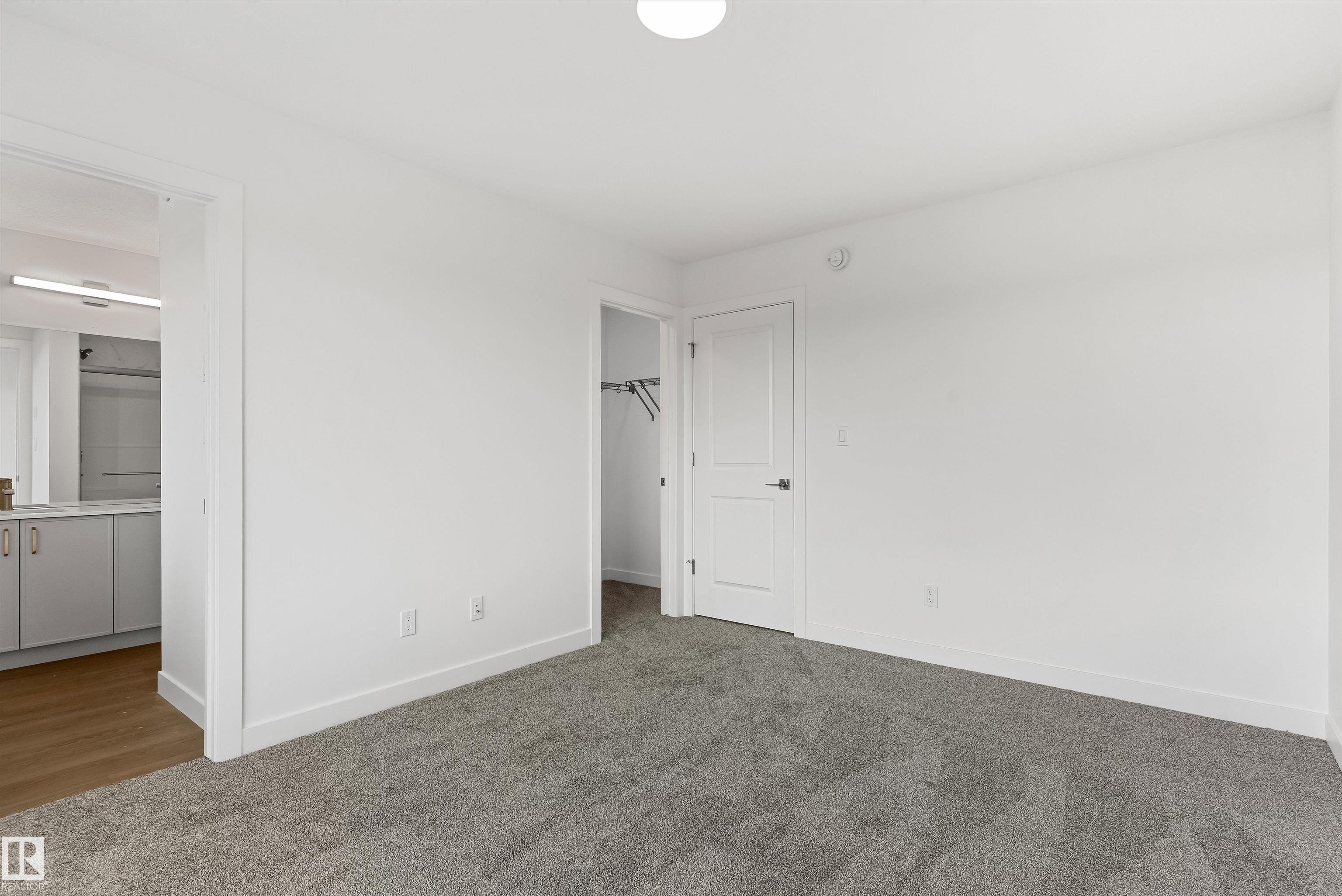 https://zimg.paragon.ice.com/ParagonImages/Property/PM/RAE/225386754/23/0/0/0fd0eb5485d4661d24c21135c2f4979d/1/37e28c628ae79f154edd47c306e96107/225386754-92da3645-7f95-491f-b8dd-253a93e34571.JPG