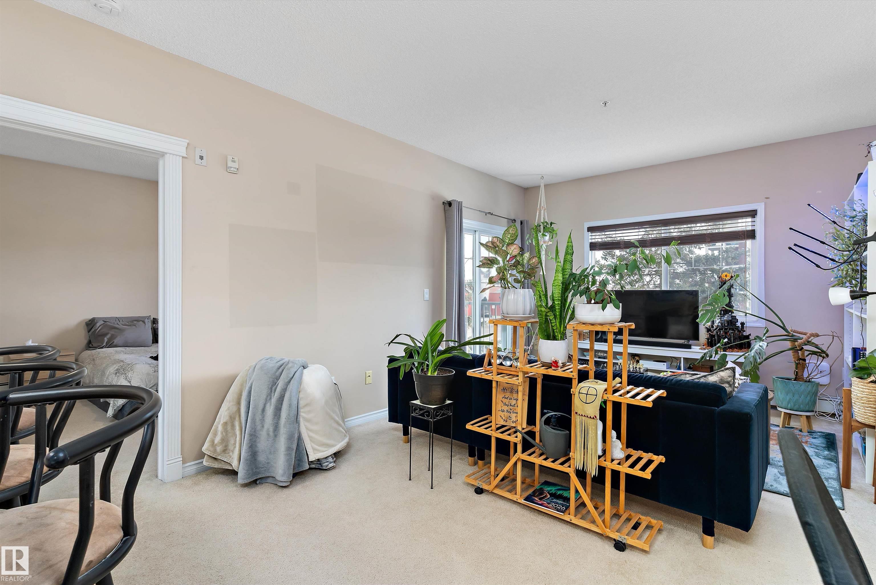 Picture for #211 16715 100 AV NW