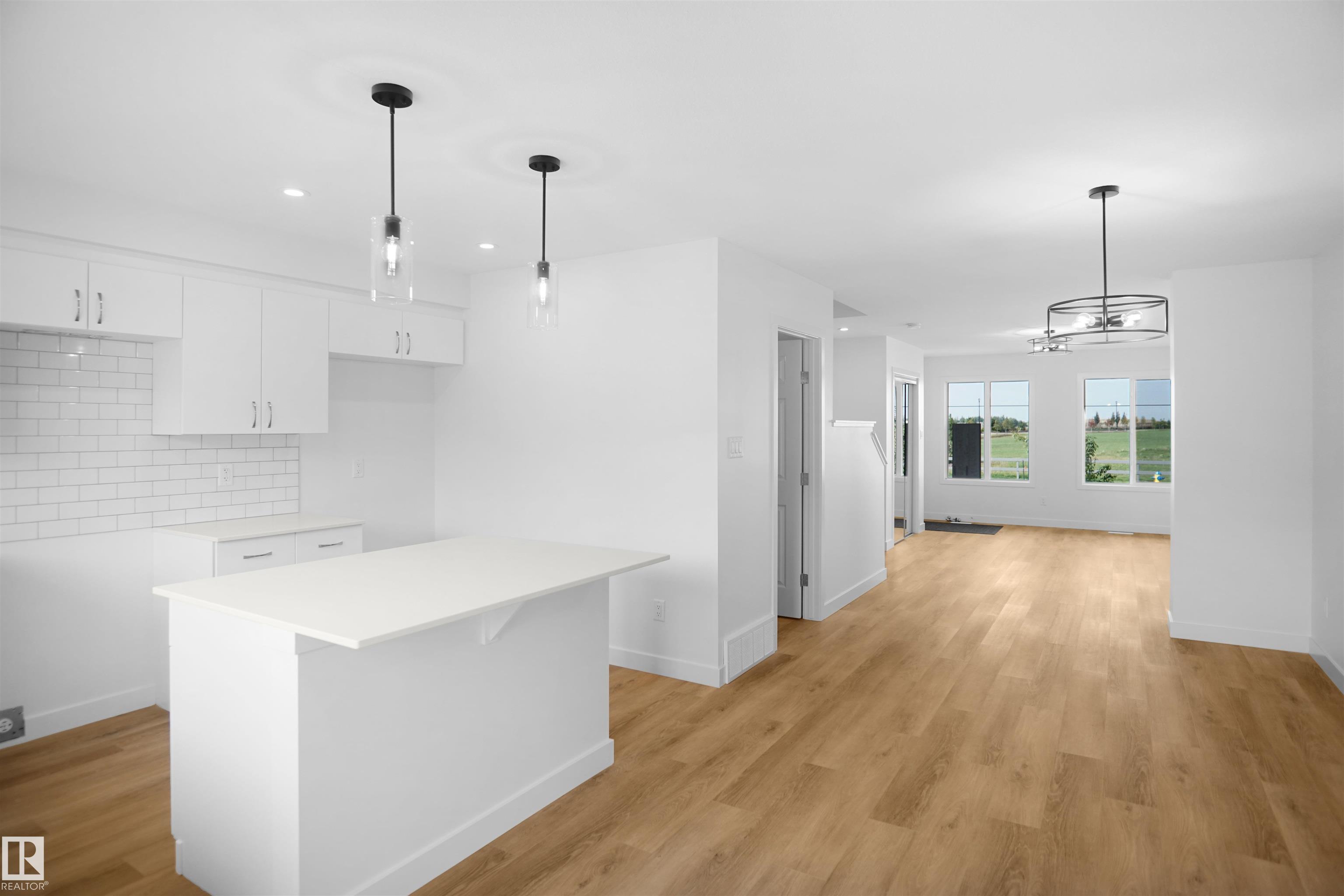 Photo 12 at 19445 22 Avenue NW, River's Edge, Edmonton