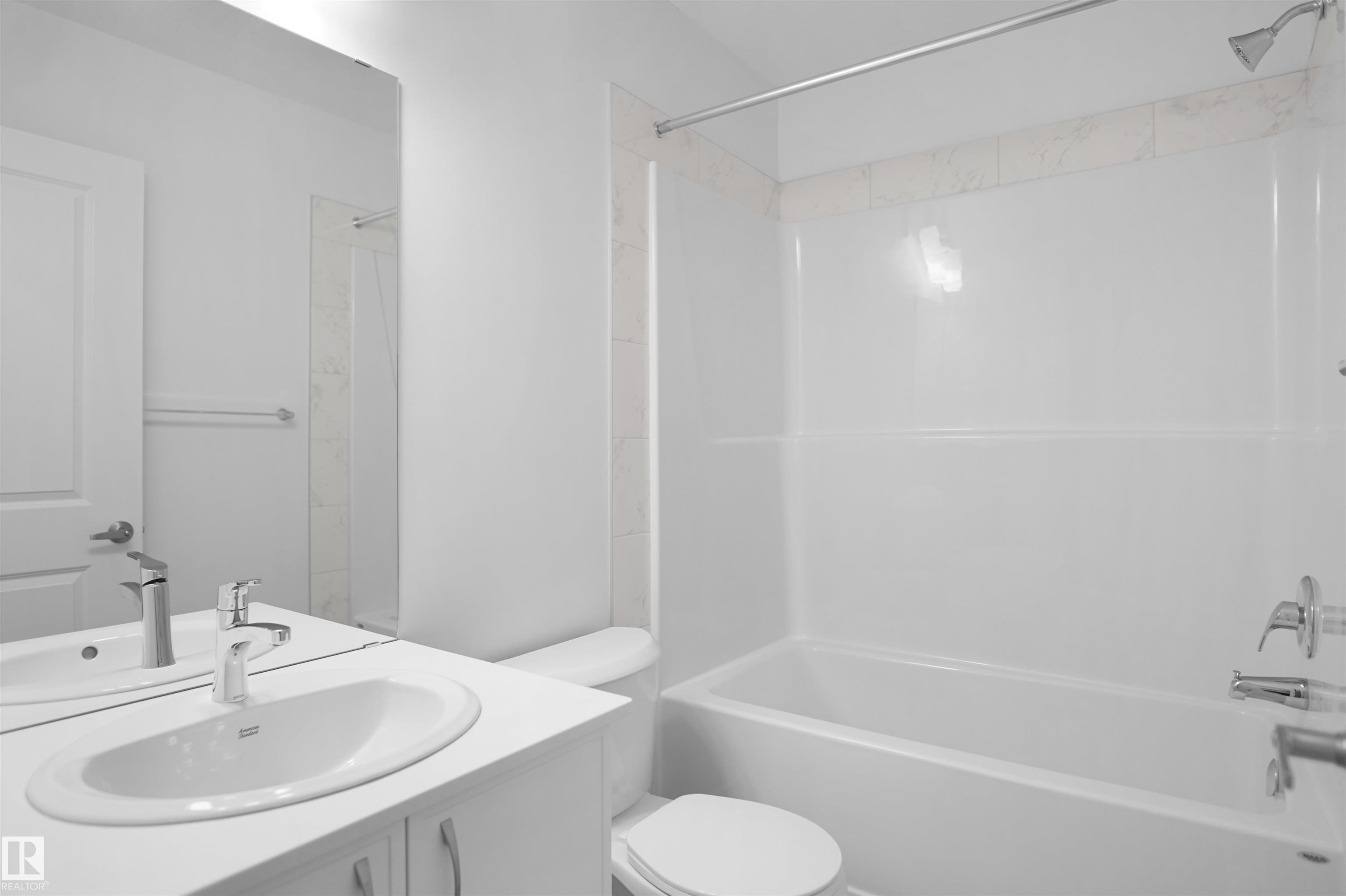 https://zimg.paragon.ice.com/ParagonImages/Property/PM/RAE/225386776/21/0/0/2c58718408103ff3e90b00d7c7452ce2/1/12974111890880e898f02de37e5d7a81/225386776-8e52eefd-4e16-4147-802f-1b5e7f93033e.JPG