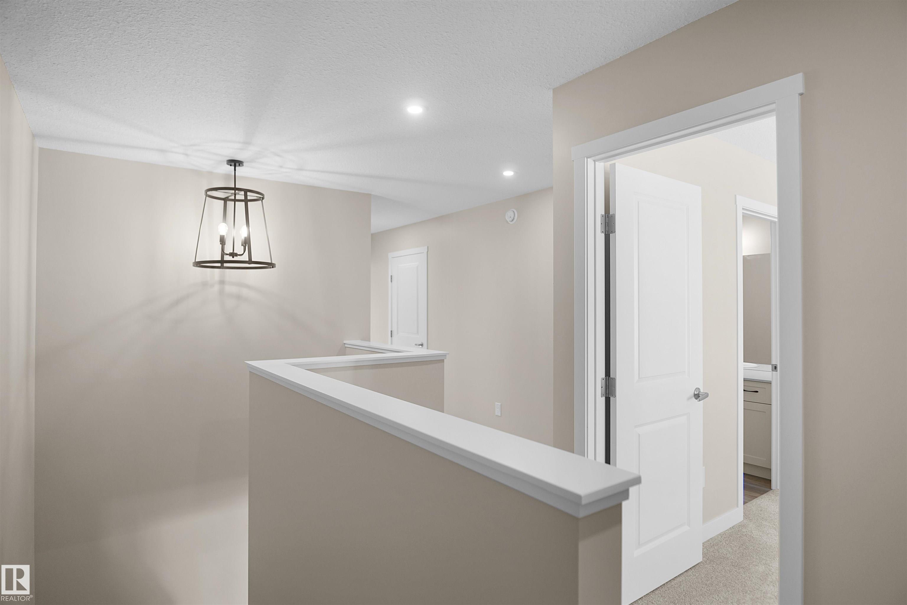 https://zimg.paragon.ice.com/ParagonImages/Property/PM/RAE/225386777/20/0/0/4586aceb7d7852f2a994478052fc770c/1/5ebe62621c99c05be0f65c1b39406875/225386777-44265987-770f-45a6-b3aa-7b8934e4e051.JPG