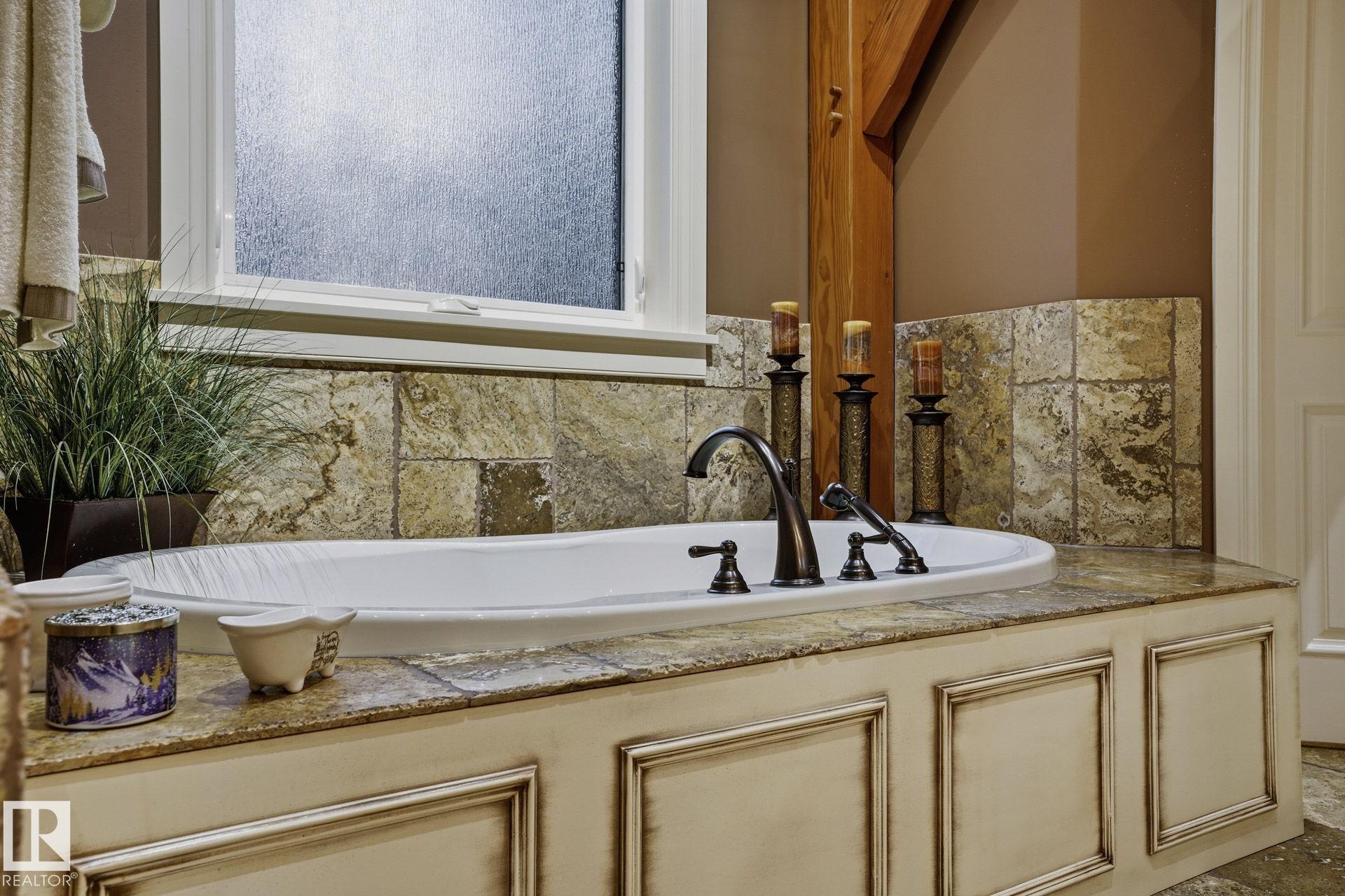 Photo 23 at 1 - 2421 Twp Road 522, Bayshore Estates, Rural Parkland County