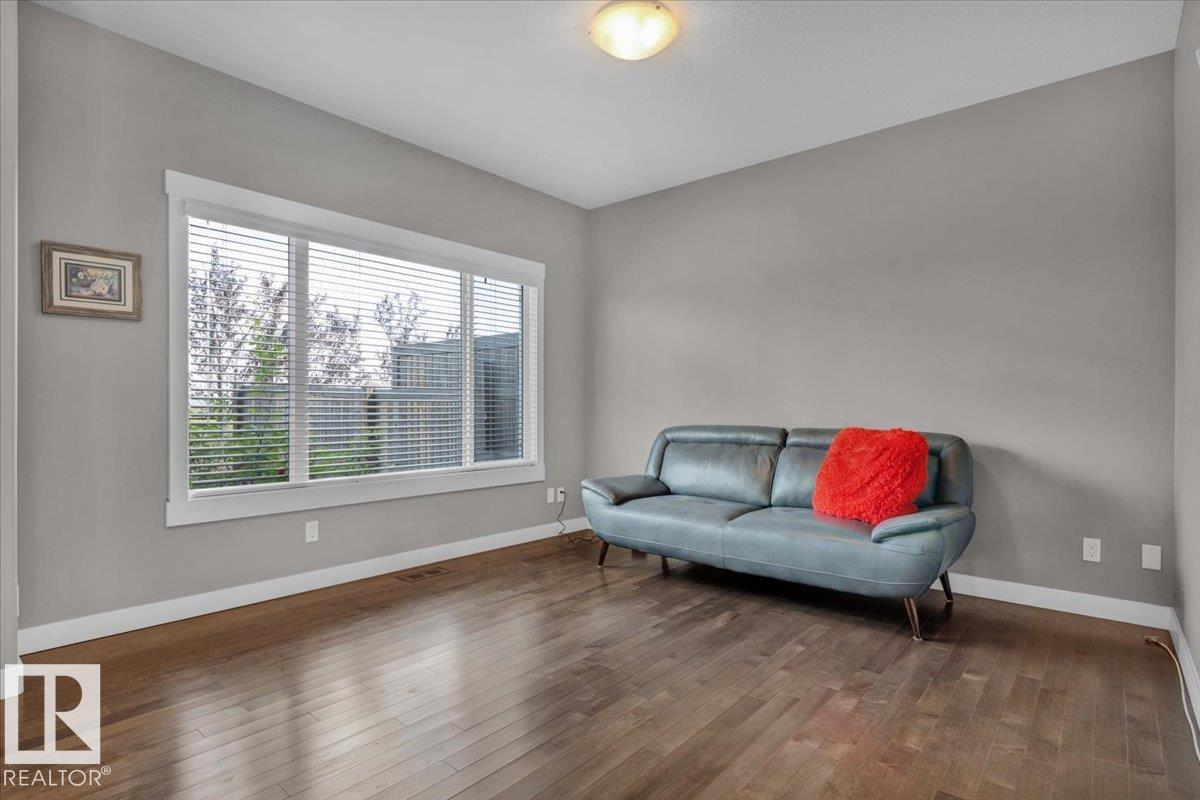 Photo 13 at 7214 174 Avenue NW, Schonsee, Edmonton