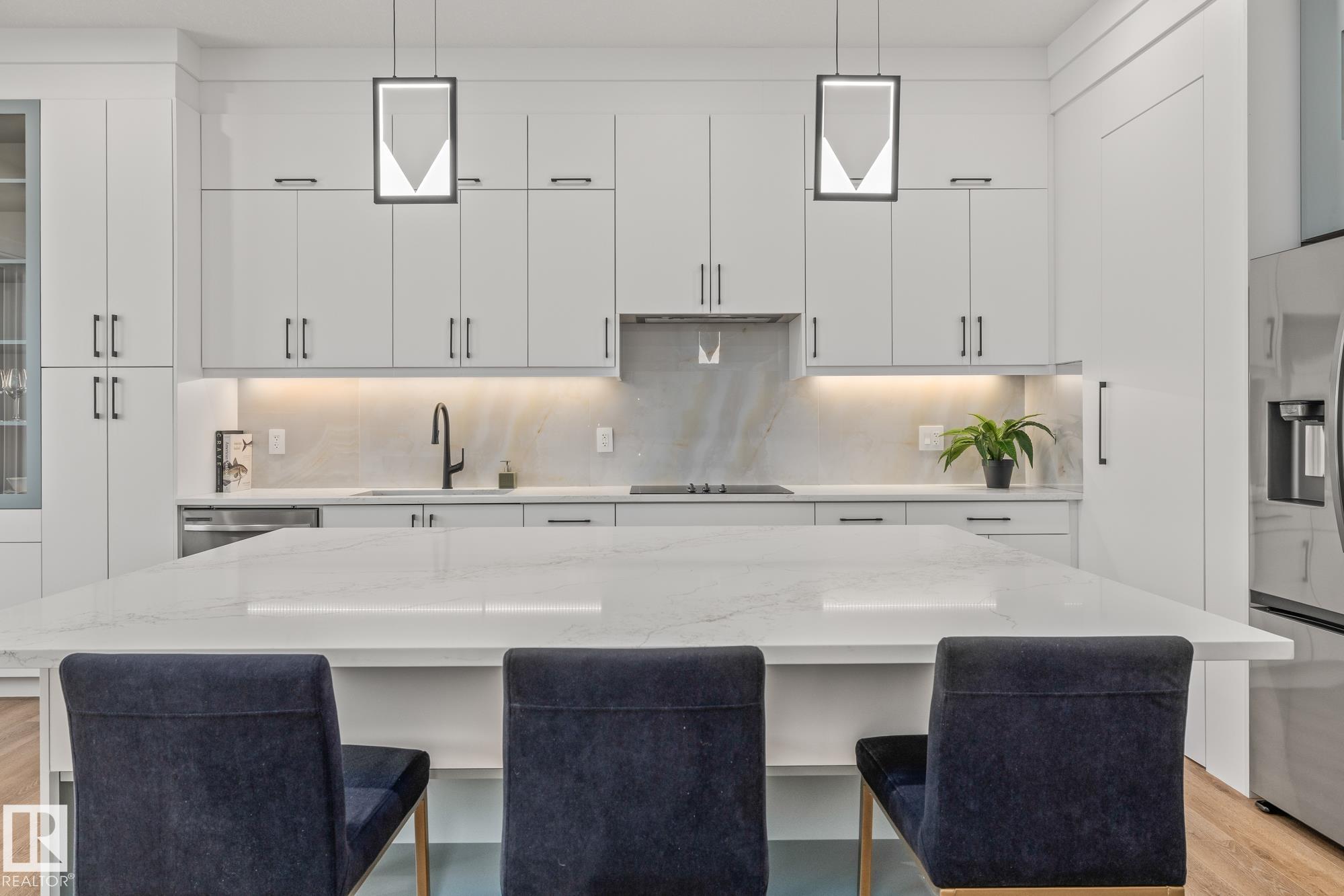 Photo 16 at 132 Edgewater Circle, Southfork, Leduc