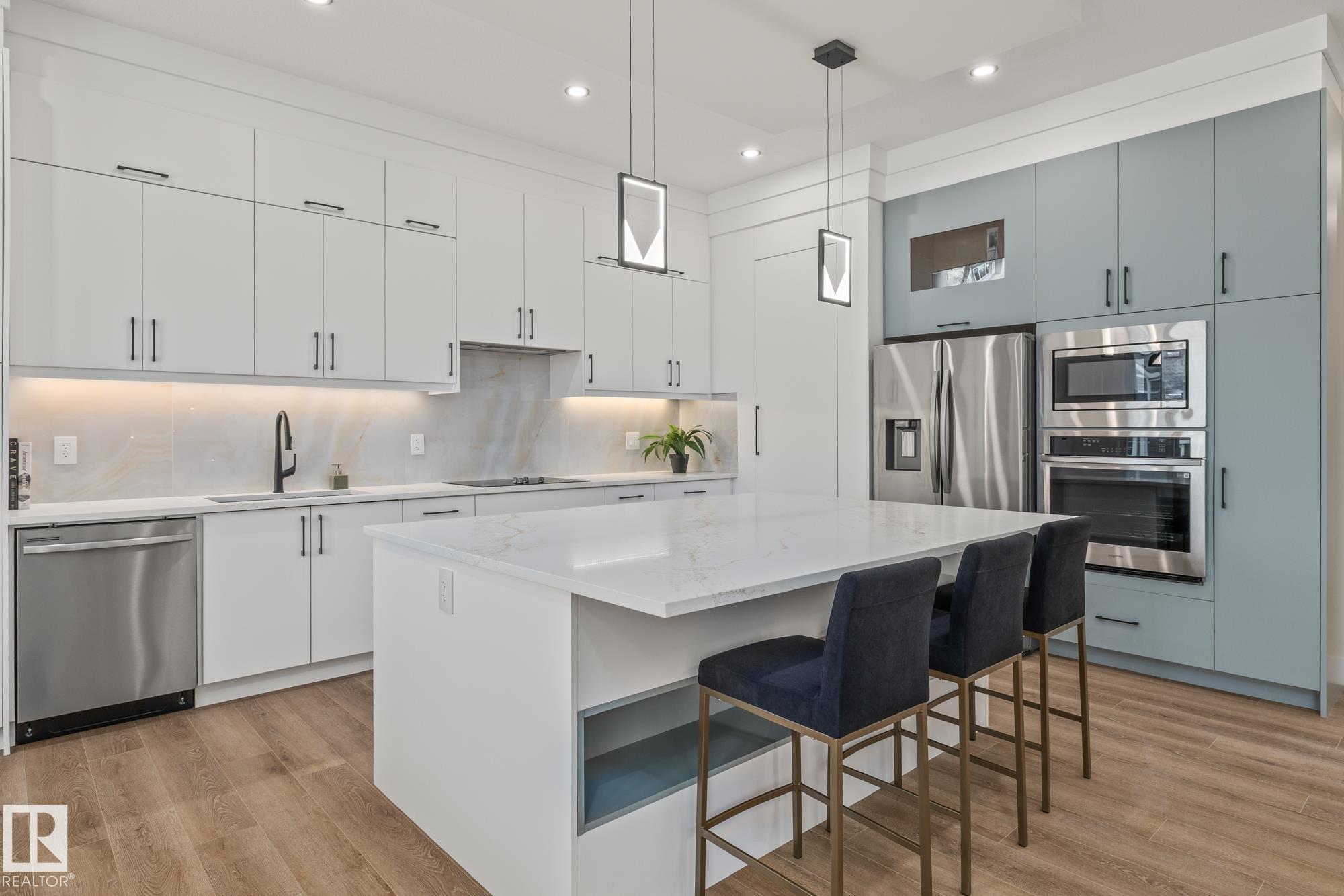 Photo 18 at 132 Edgewater Circle, Southfork, Leduc