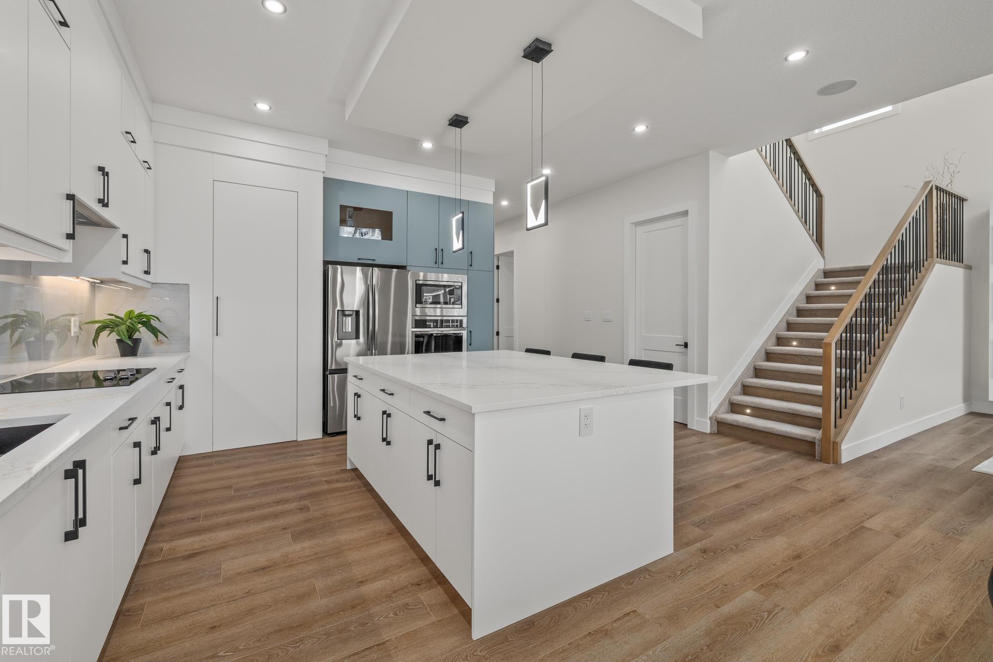 Photo 19 at 132 Edgewater Circle, Southfork, Leduc