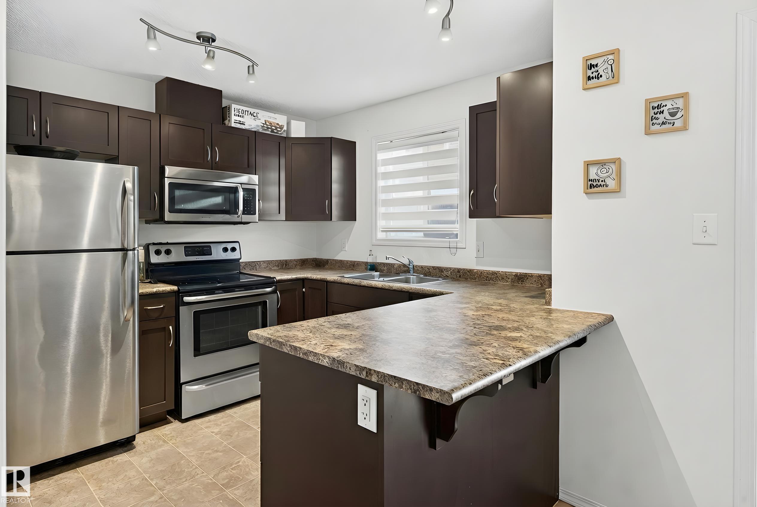 Photo 6 at 52 - 12004 22 Avenue SW, Rutherford, Edmonton