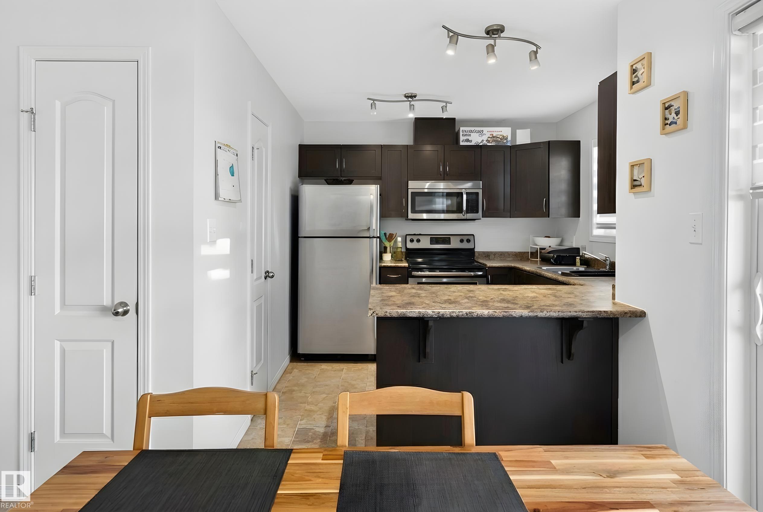 Photo 8 at 52 - 12004 22 Avenue SW, Rutherford, Edmonton